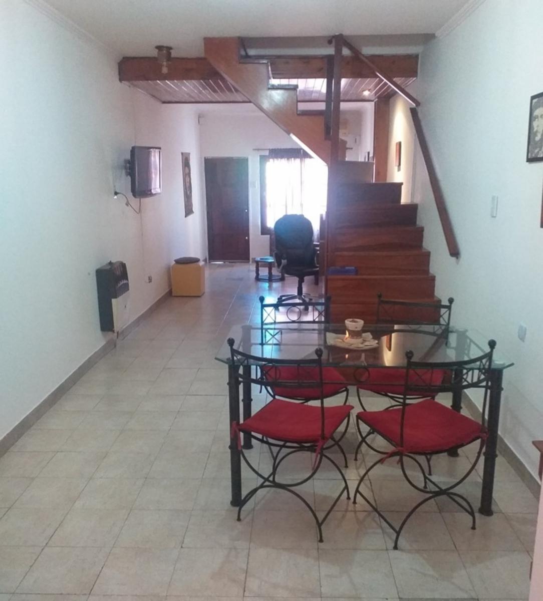 Excelente duplex de tres ambientes con cochera en venta - Triunvirato 2100 Villa Luzuriaga — foto 6