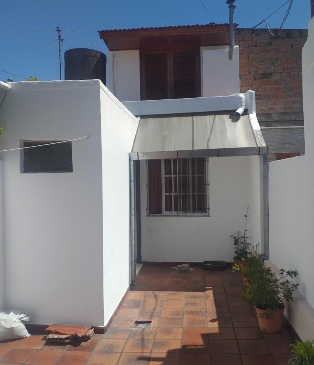 Excelente duplex de tres ambientes con cochera en venta - Triunvirato 2100 Villa Luzuriaga — foto 13