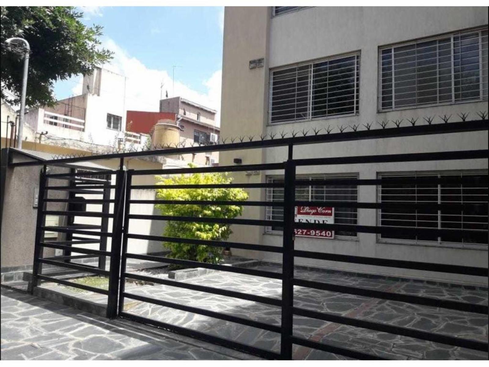 Monoambiente en venta - Sucre 200 Moron — foto 3