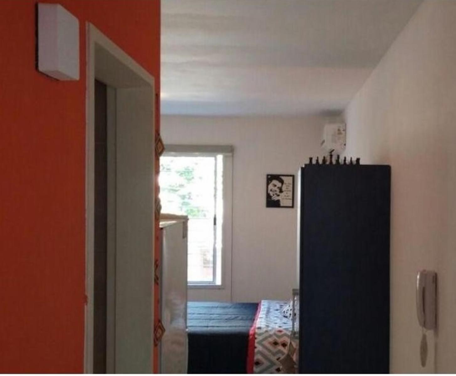Monoambiente en venta - Sucre 200 Moron — foto 4