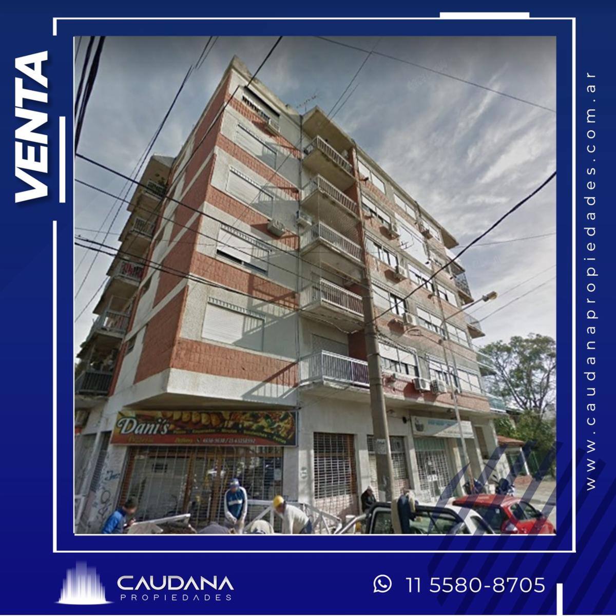 Departamento 2 ambientes con cochera en venta - Rodriguez Peña 300 Ramos Mejia