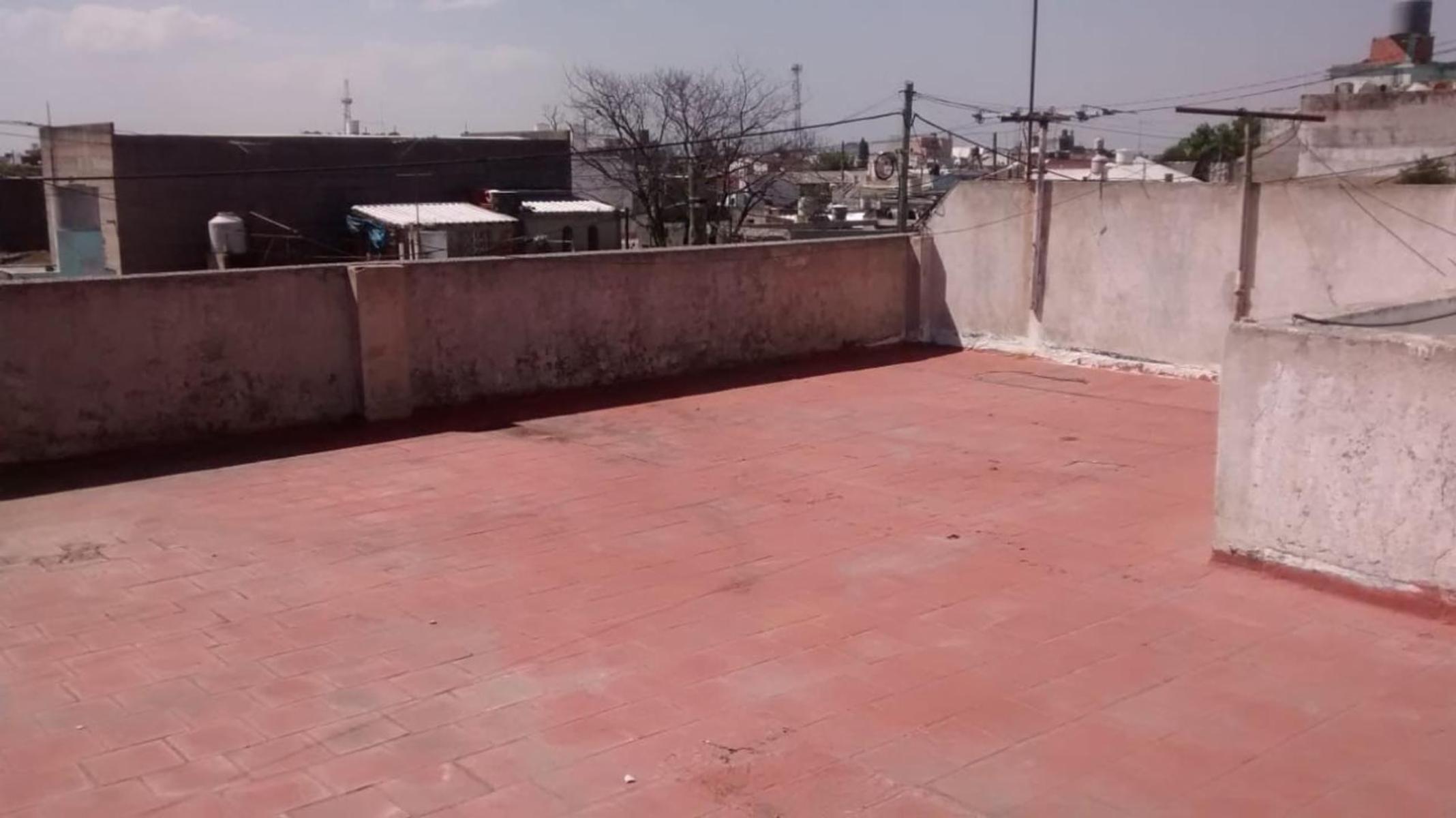 PH de cuatro ambientes en venta - Gral. Hornos 200 L. del Mirador — foto 2