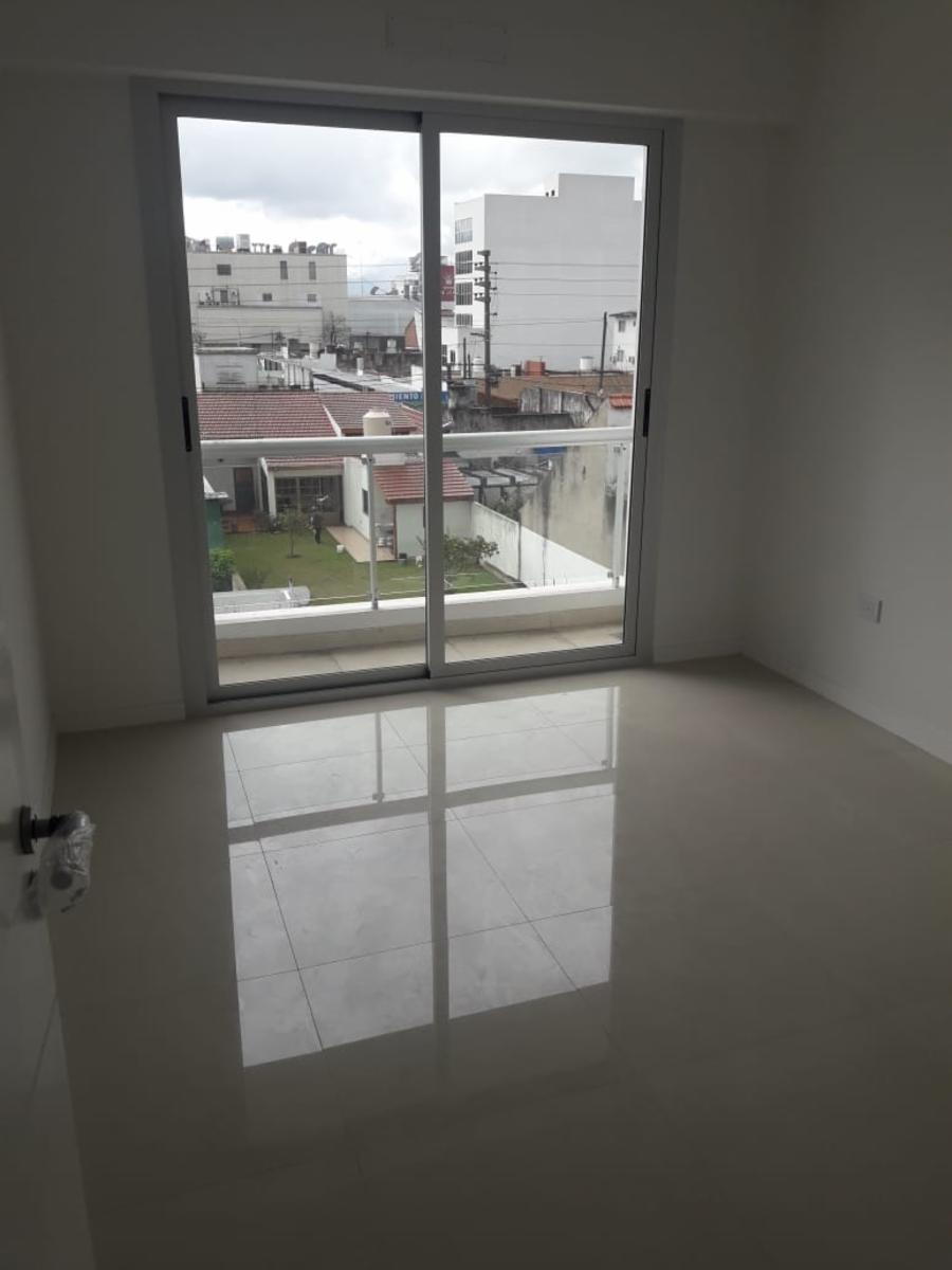 Monomabiente con cochera a estrenar - Jujuy 3300 San Justo — foto 12
