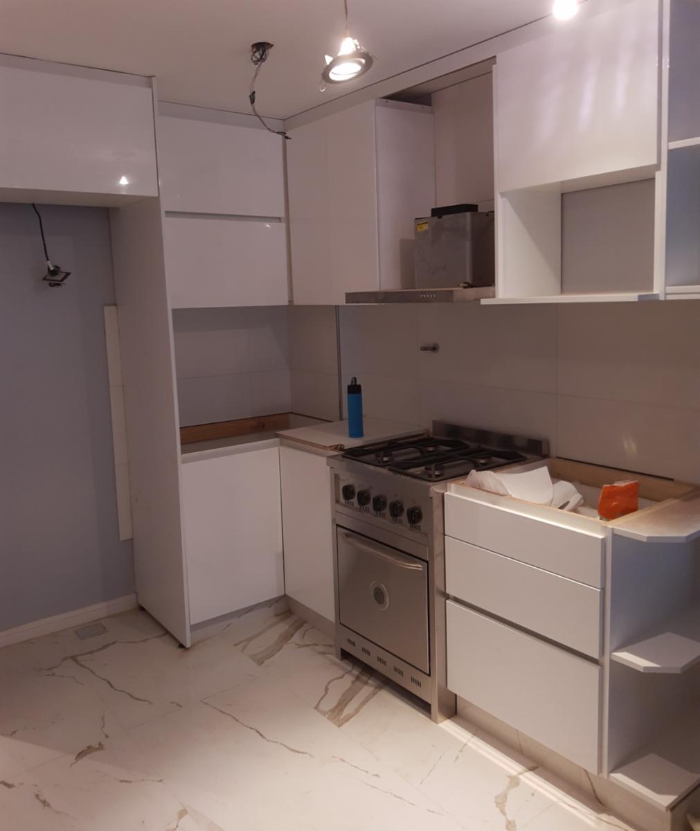 Departamento de dos ambientes con cochera y patio - Garibaldi 2000 Villa Luzuriaga — foto 8