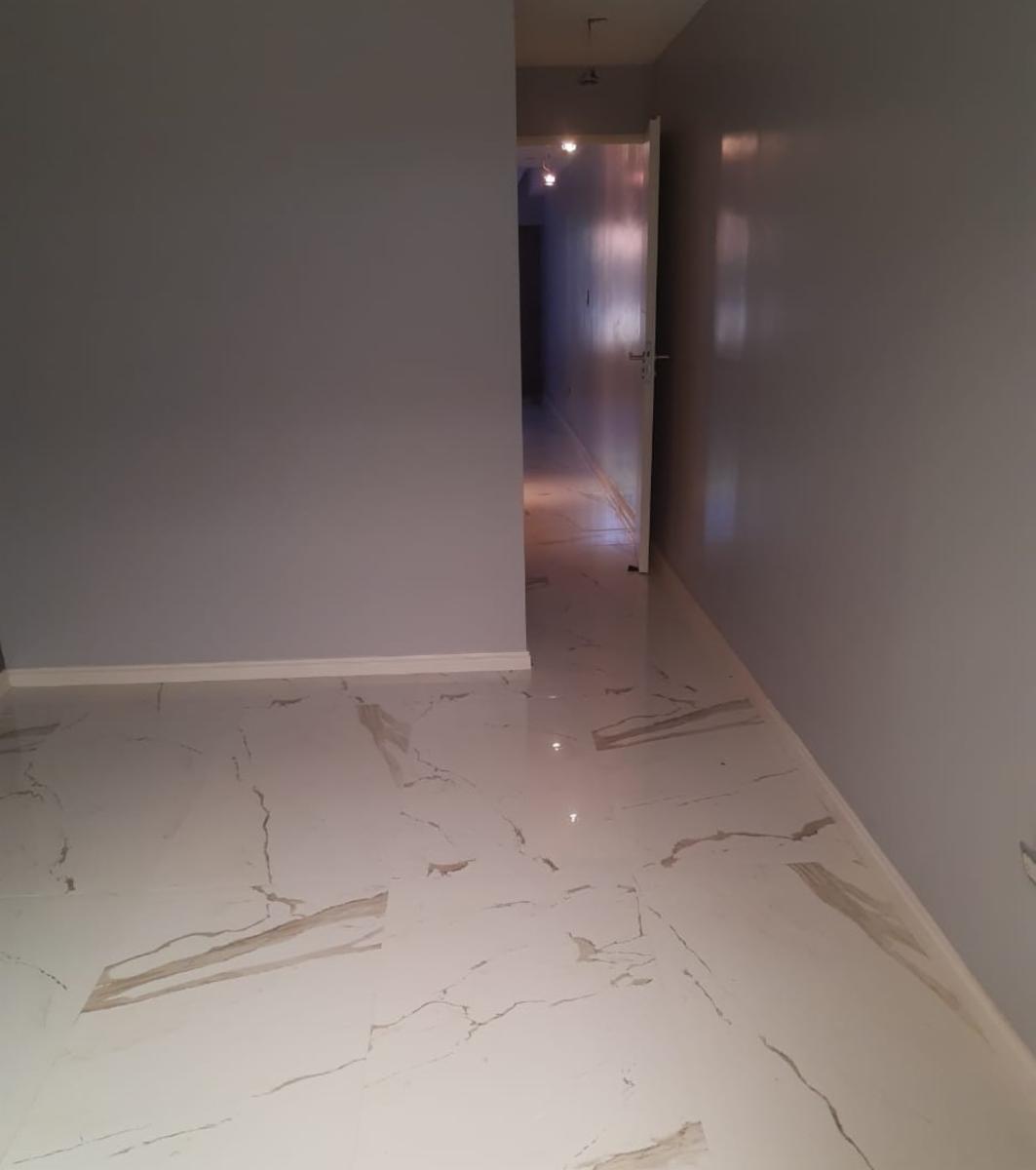 Departamento de dos ambientes con cochera y patio - Garibaldi 2000 Villa Luzuriaga — foto 12