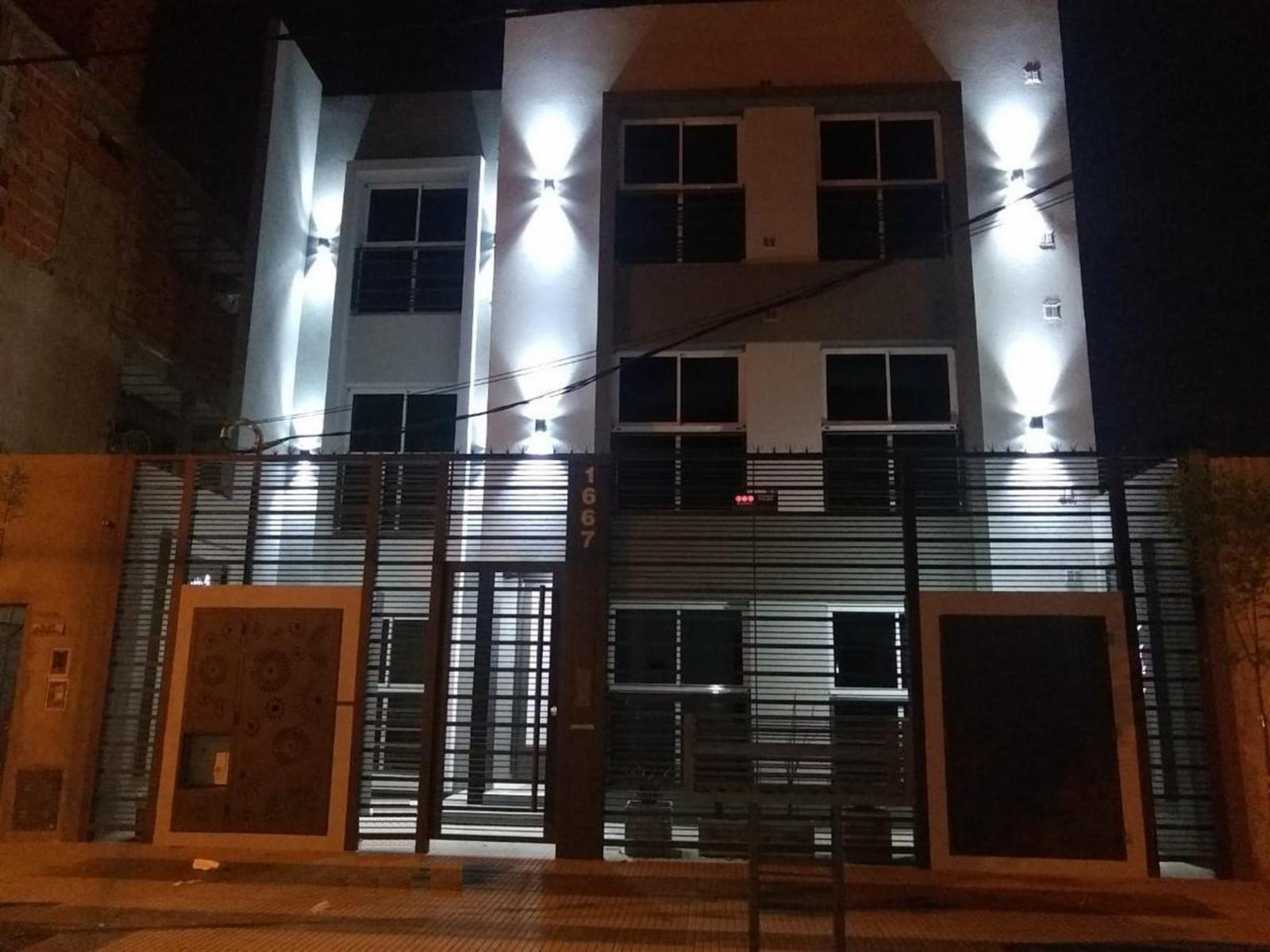 Departamentos de 1 y 2 ambientes a estrenar - Zapiola 1700 Villa Luzuriaga — foto 11