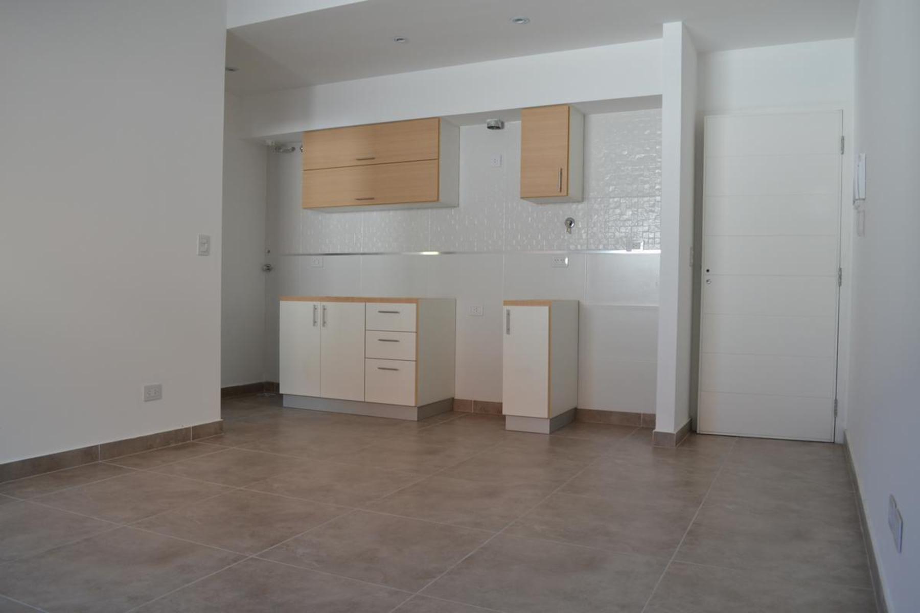 Departamentos de 1 y 2 ambientes a estrenar - Zapiola 1700 Villa Luzuriaga — foto 13