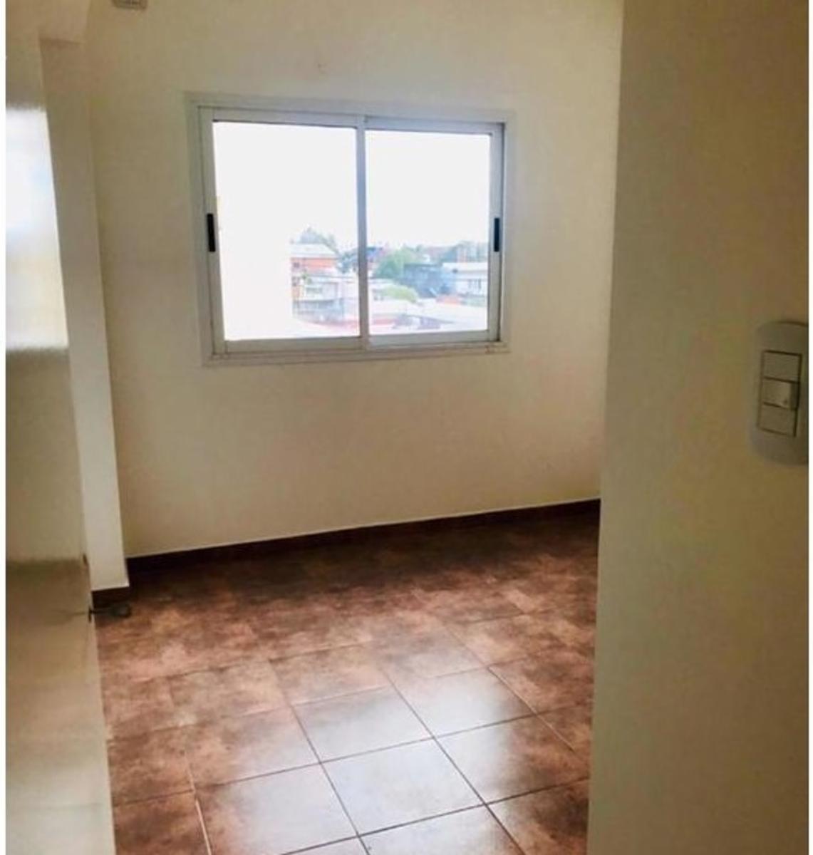 Departamentos de 2 ambientes a estrenar - Rep. de Chile 400 — foto 3
