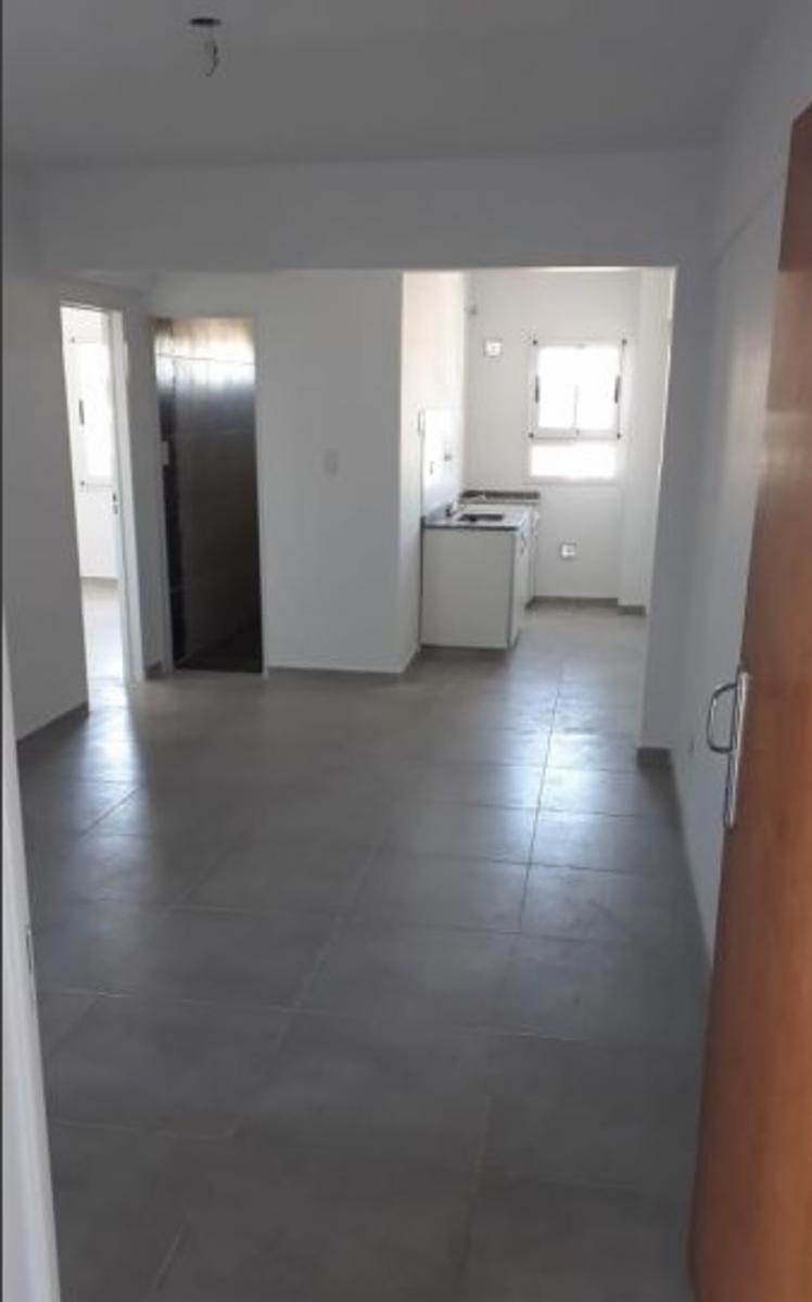 Departamentos de 2 y 3 ambientes en venta - Rep. de Chile 700 Villa Luzuriaga — foto 8