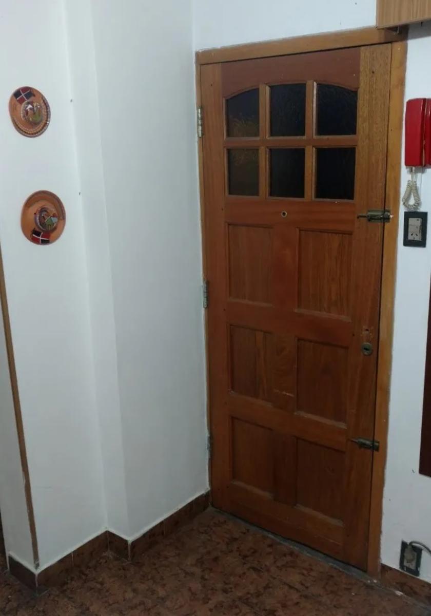 PH de dos ambientes con cocheras - Tacuari 1000 R. Mejia — foto 3