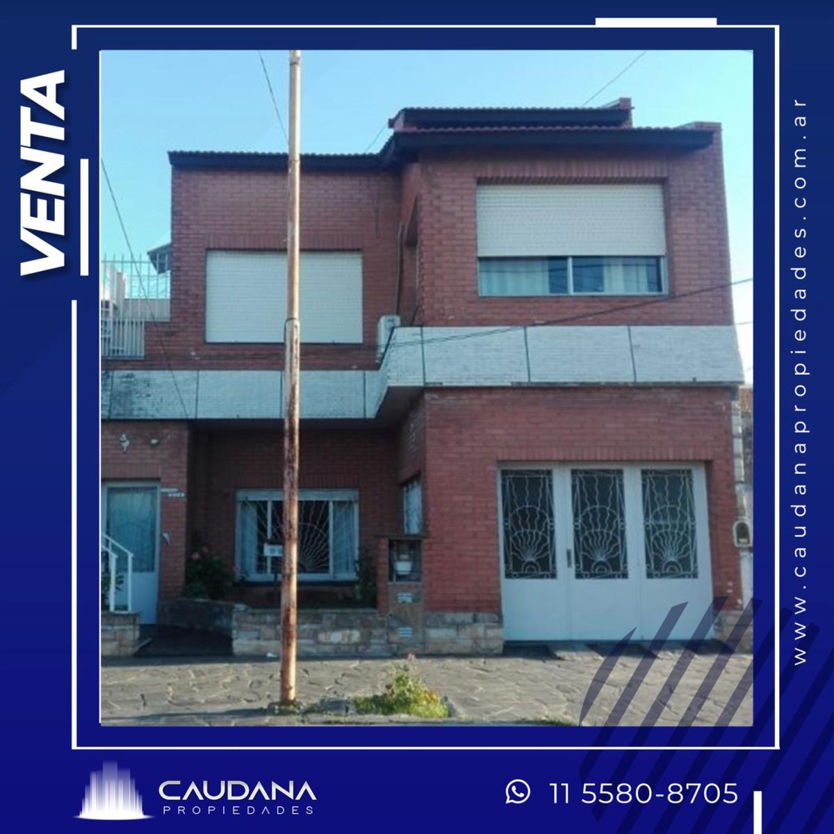 PH cuatro ambientes con 3 cocheras - M. Marcon 600 V. Luzuriaga
