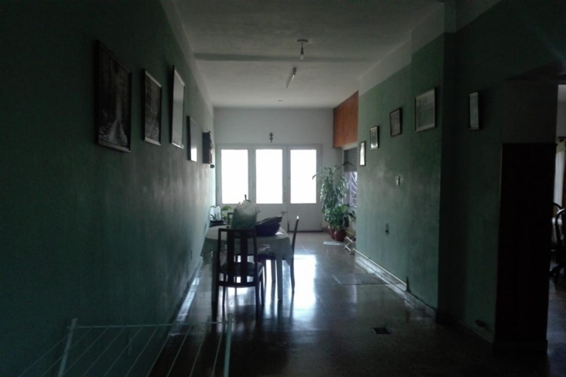 PH cuatro ambientes con 3 cocheras - M. Marcon 600 V. Luzuriaga — foto 10