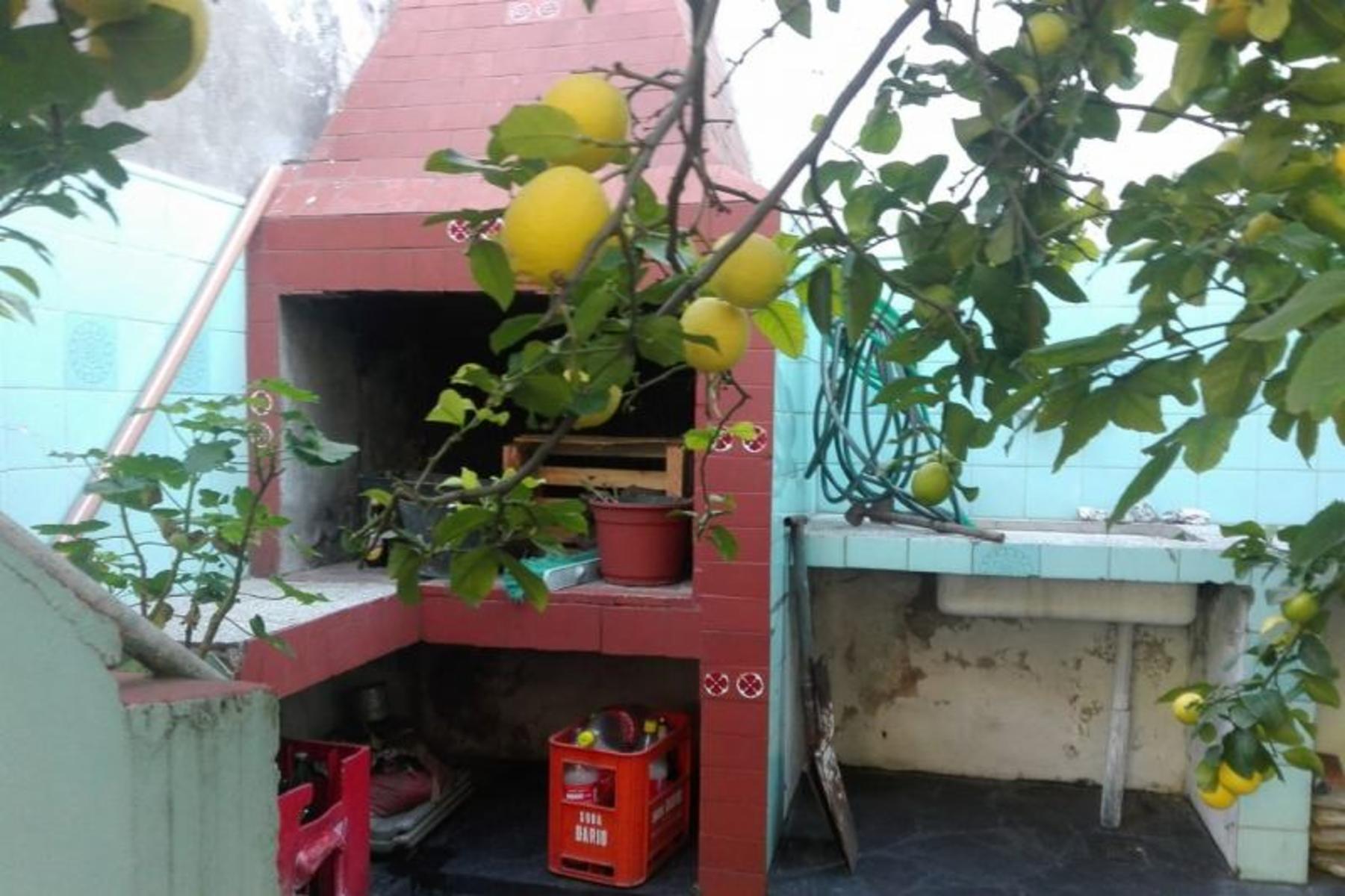 PH cuatro ambientes con 3 cocheras - M. Marcon 600 V. Luzuriaga — foto 12
