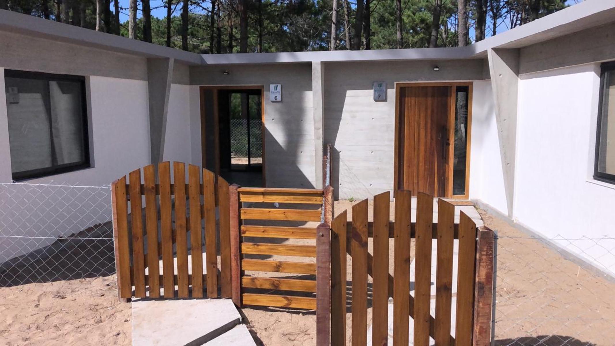 Departamentos de 2 y 3 ambientes en pozo - Av. Intermedanos 1200 Pinamar — foto 15