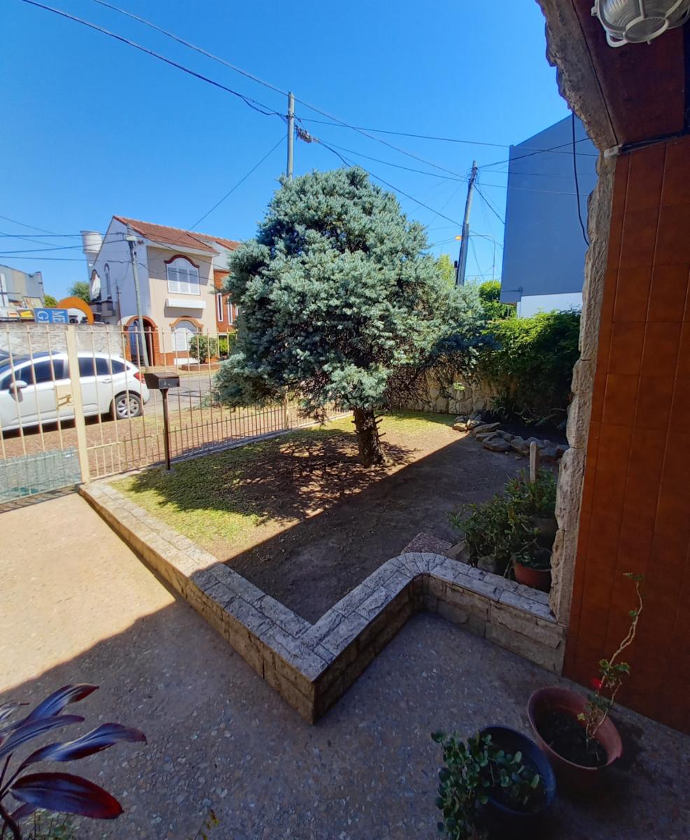 Casa 3 ambientes en venta - Miro 1700 Villa Luzuriaga — foto 14