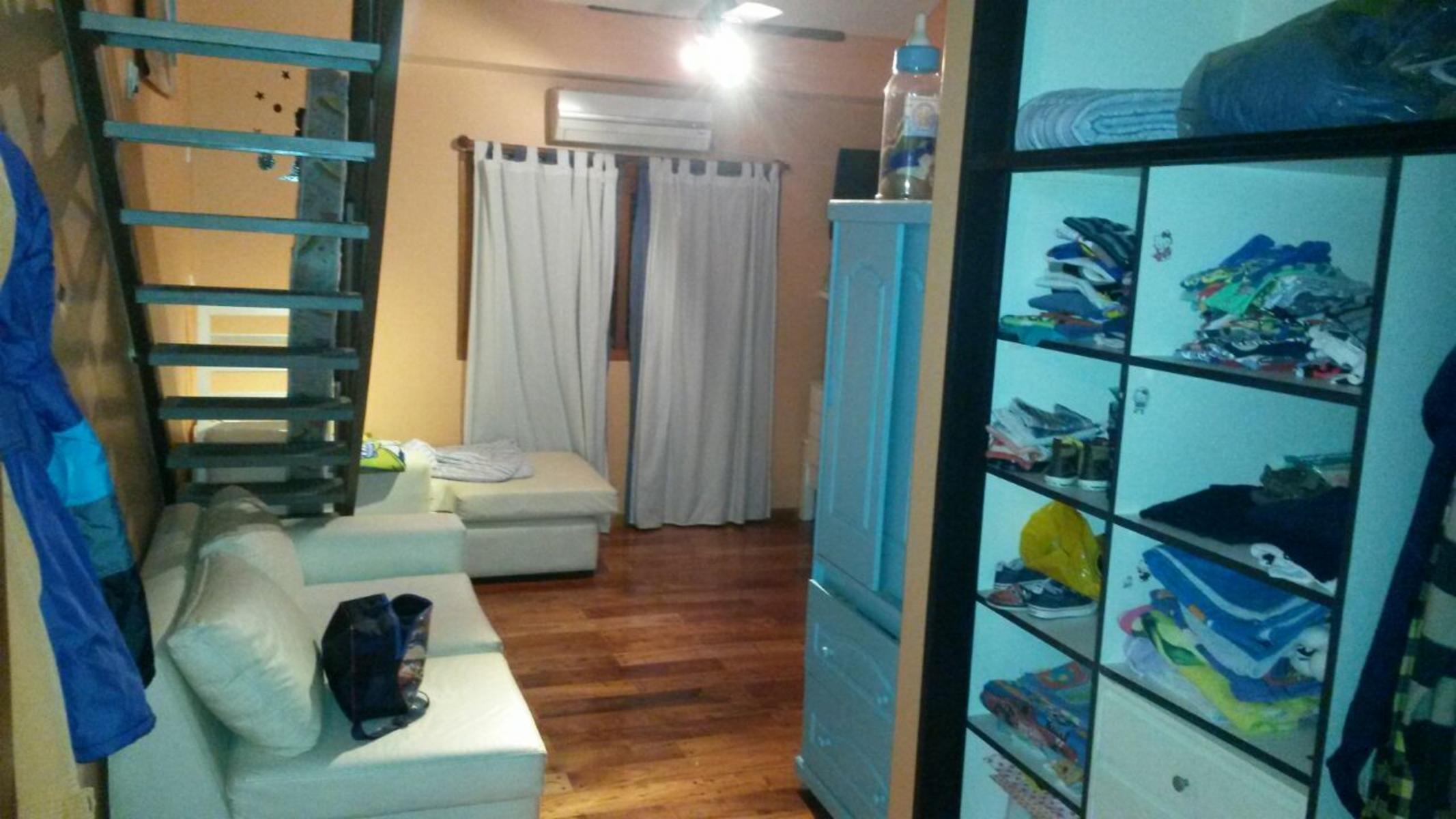 Casa 5 ambientes con 2 cocheras - Pampa 2200 San Justo — foto 8