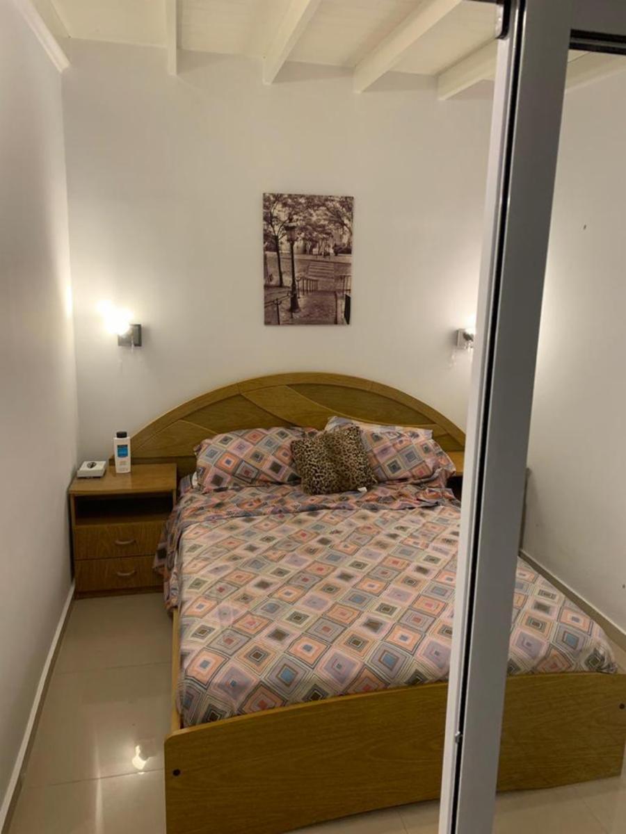 Departamento 2 ambientes con patio y cochera - Cervantes 2500 Villa Luzuriaga — foto 11