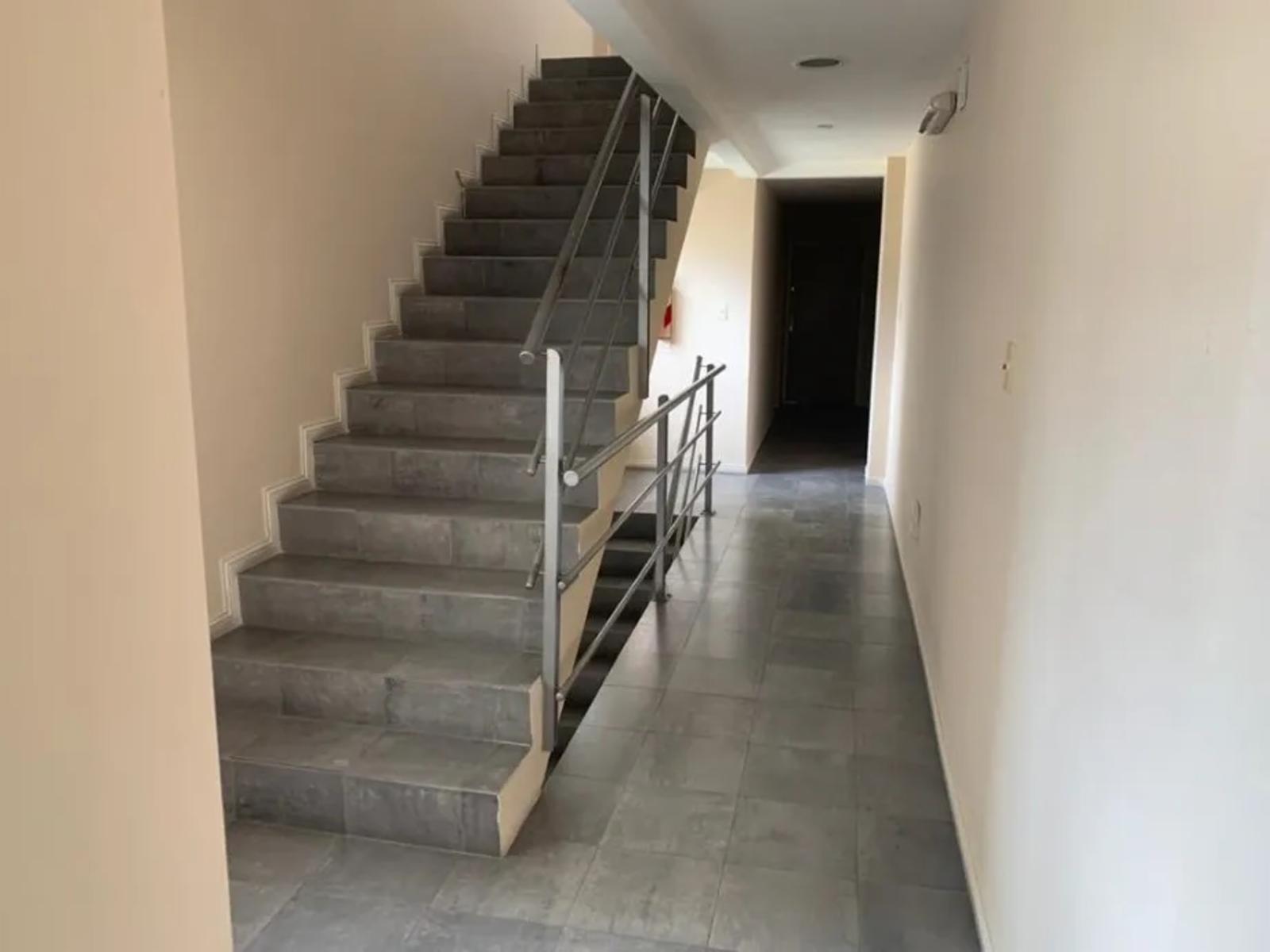 Departamento dos ambientes con cochera - Alsina 800 Ramos Mejia — foto 2