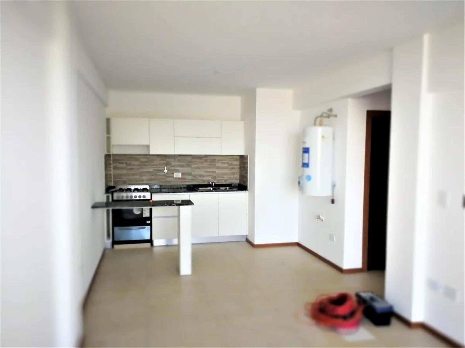 Departamento dos ambientes con cochera de categoria a estrenar - B. Mitre 400 R. Mejia — foto 3