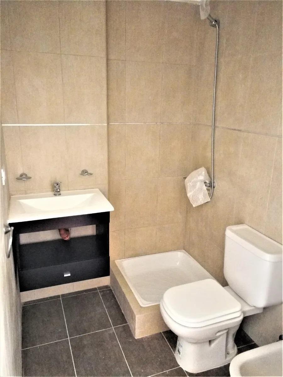 Departamento dos ambientes con cochera de categoria a estrenar - B. Mitre 400 R. Mejia — foto 10