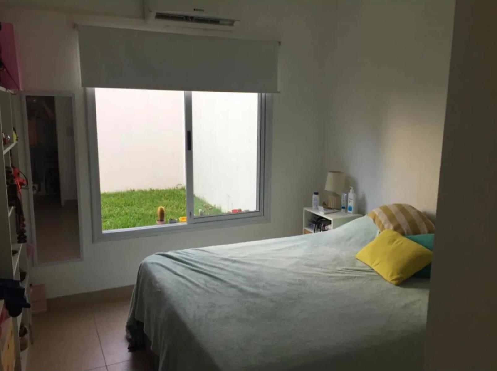 Departamento de tres ambientes con fondo - Av. Don Bosco 2600 V. Luzuriaga — foto 11