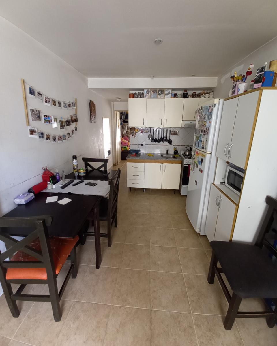 Departamento de dos ambientes con terraza propia - E. Mitre 400 Ramos Mejia — foto 6