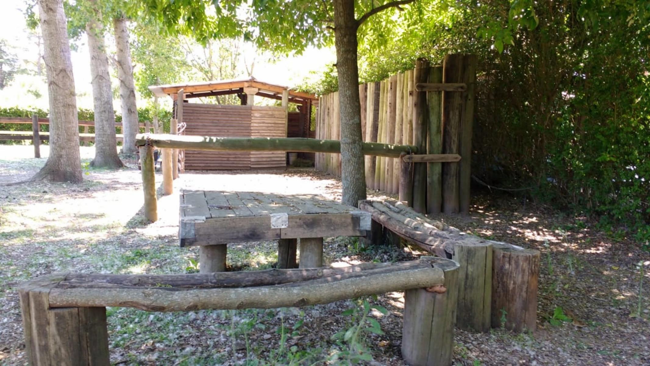 Lote con caballeriza - Juan J. castro 700 Gral. Rodriguez — foto 5