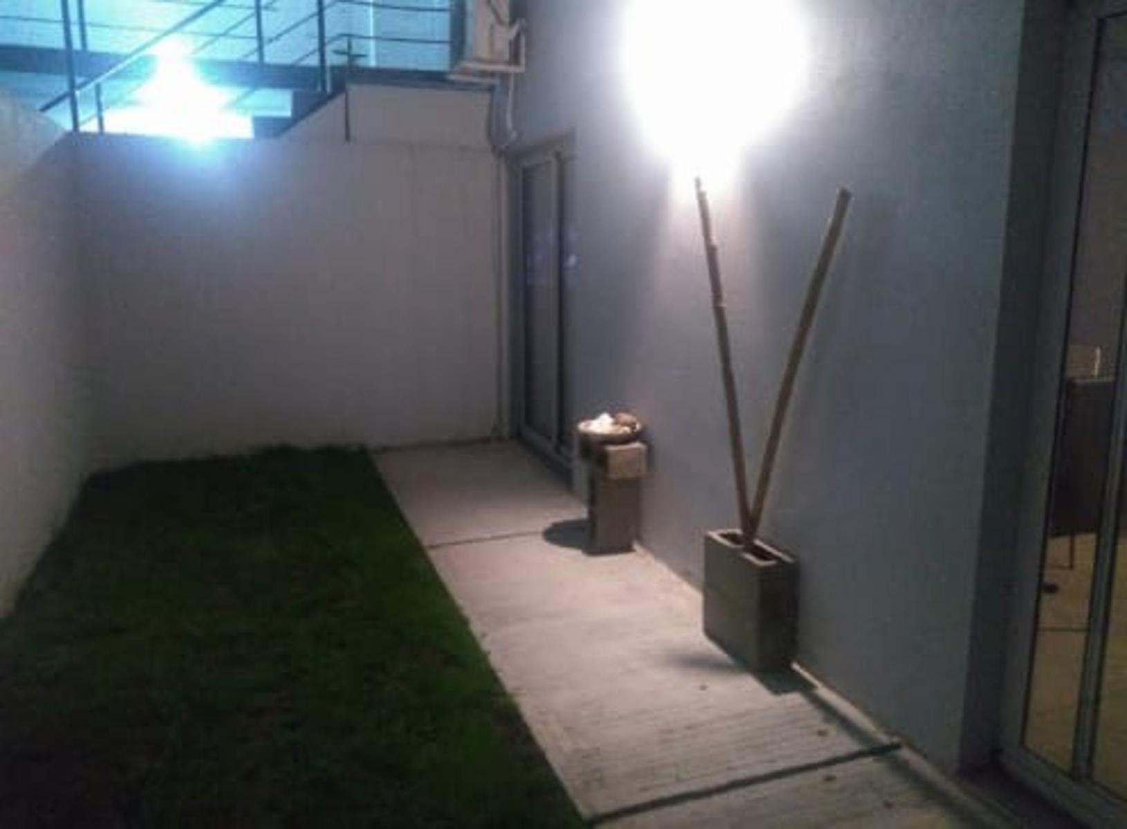 Departamento de dos ambientes con patio en venta - La PAz 2100 Villa Luzuriaga — foto 7