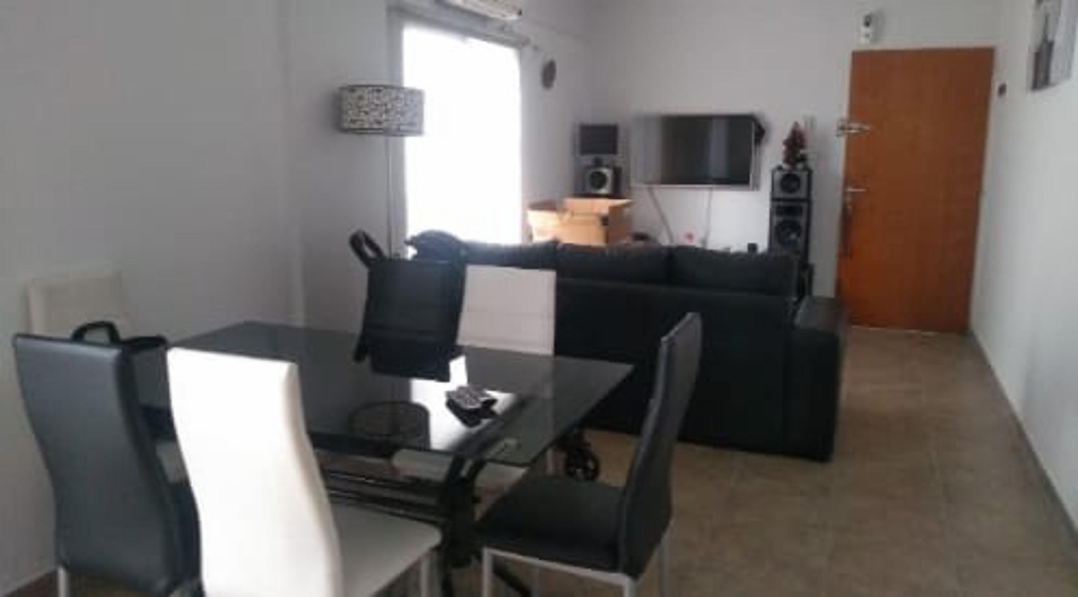 Departamento de dos ambientes con patio en venta - La PAz 2100 Villa Luzuriaga — foto 12