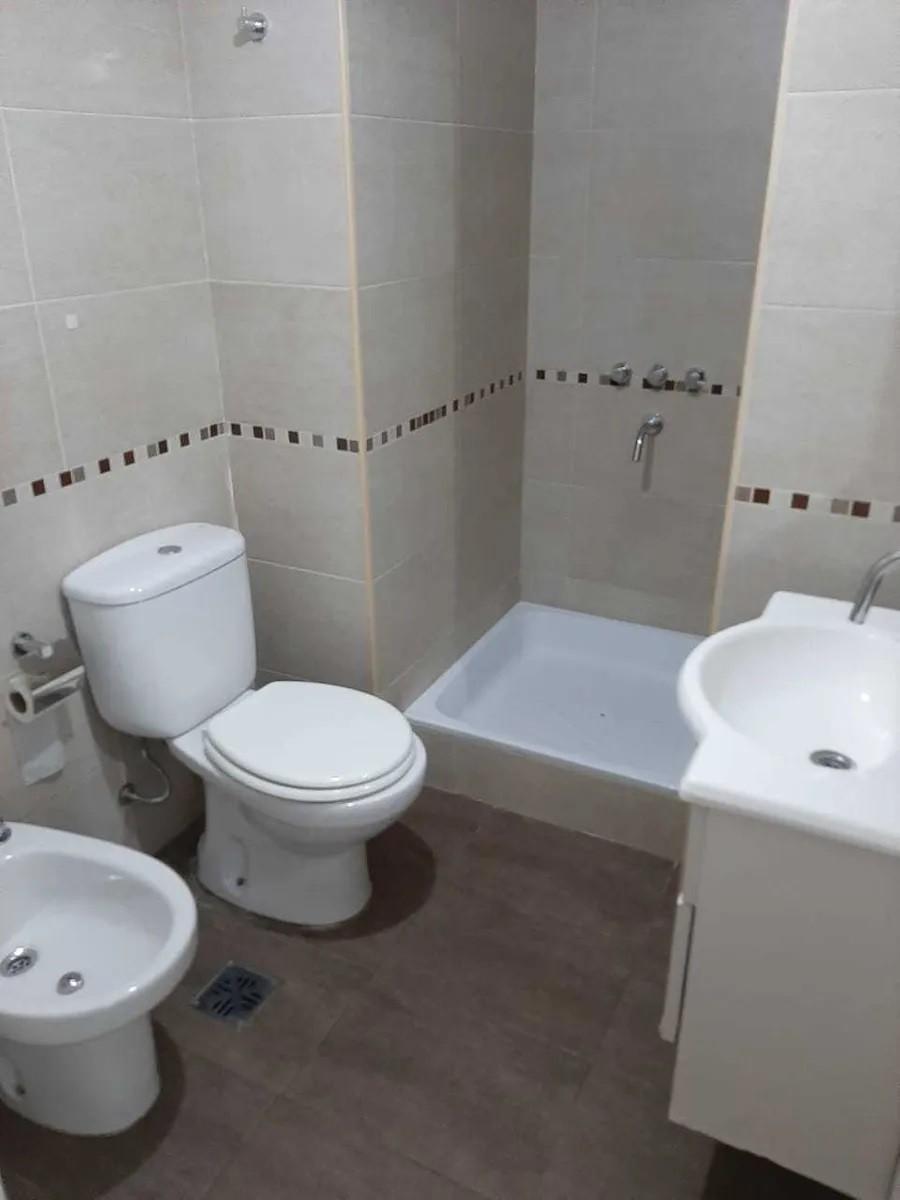 Monoambiente en venta - Alte. Brown 200 Moron — foto 5