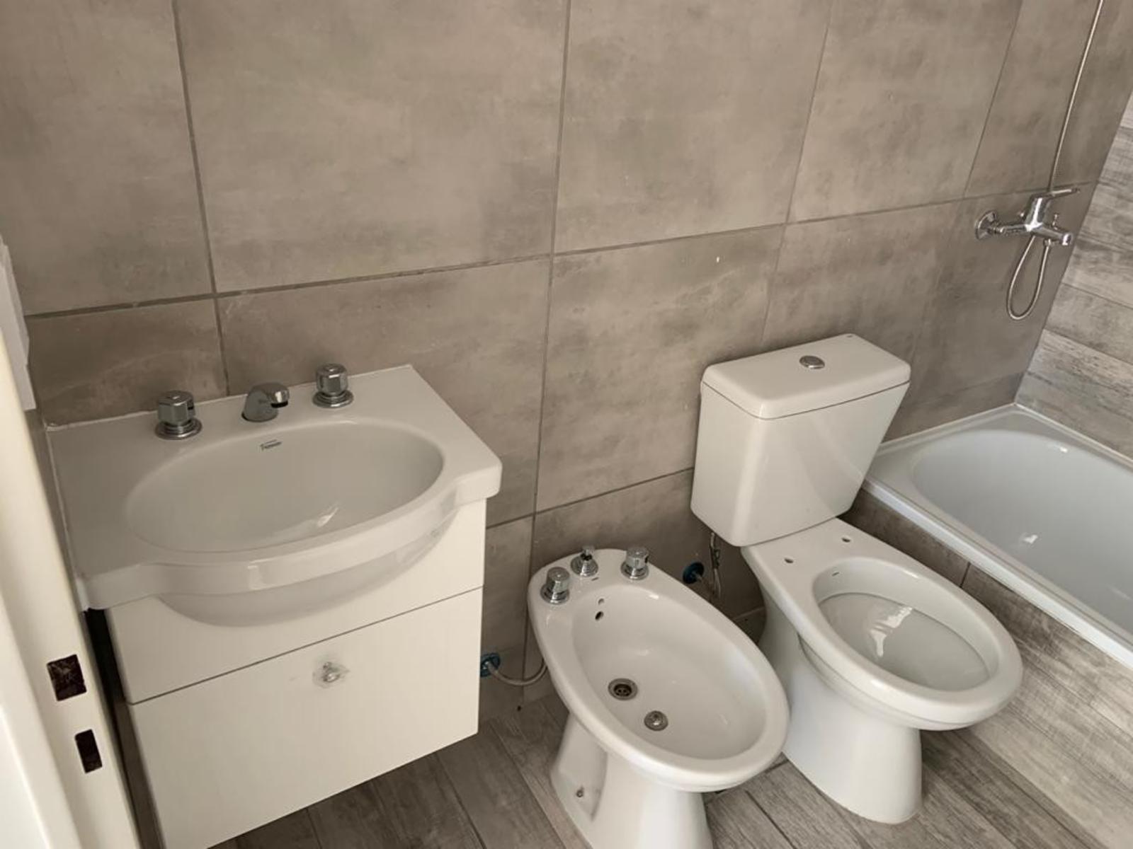 Departamentos de dos y tres ambientes en venta a estrenar - Yatay 300 Moron — foto 5