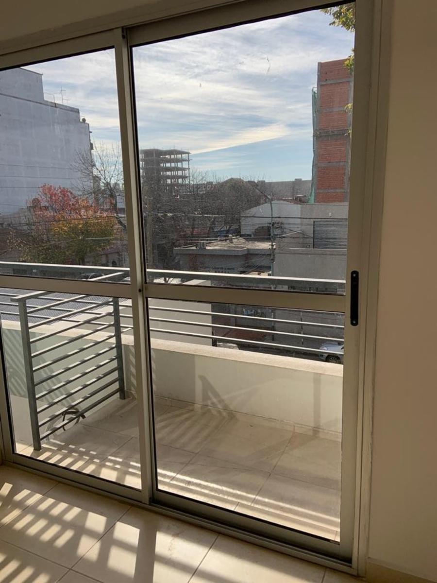 Departamentos de dos y tres ambientes en venta a estrenar - Yatay 300 Moron — foto 8