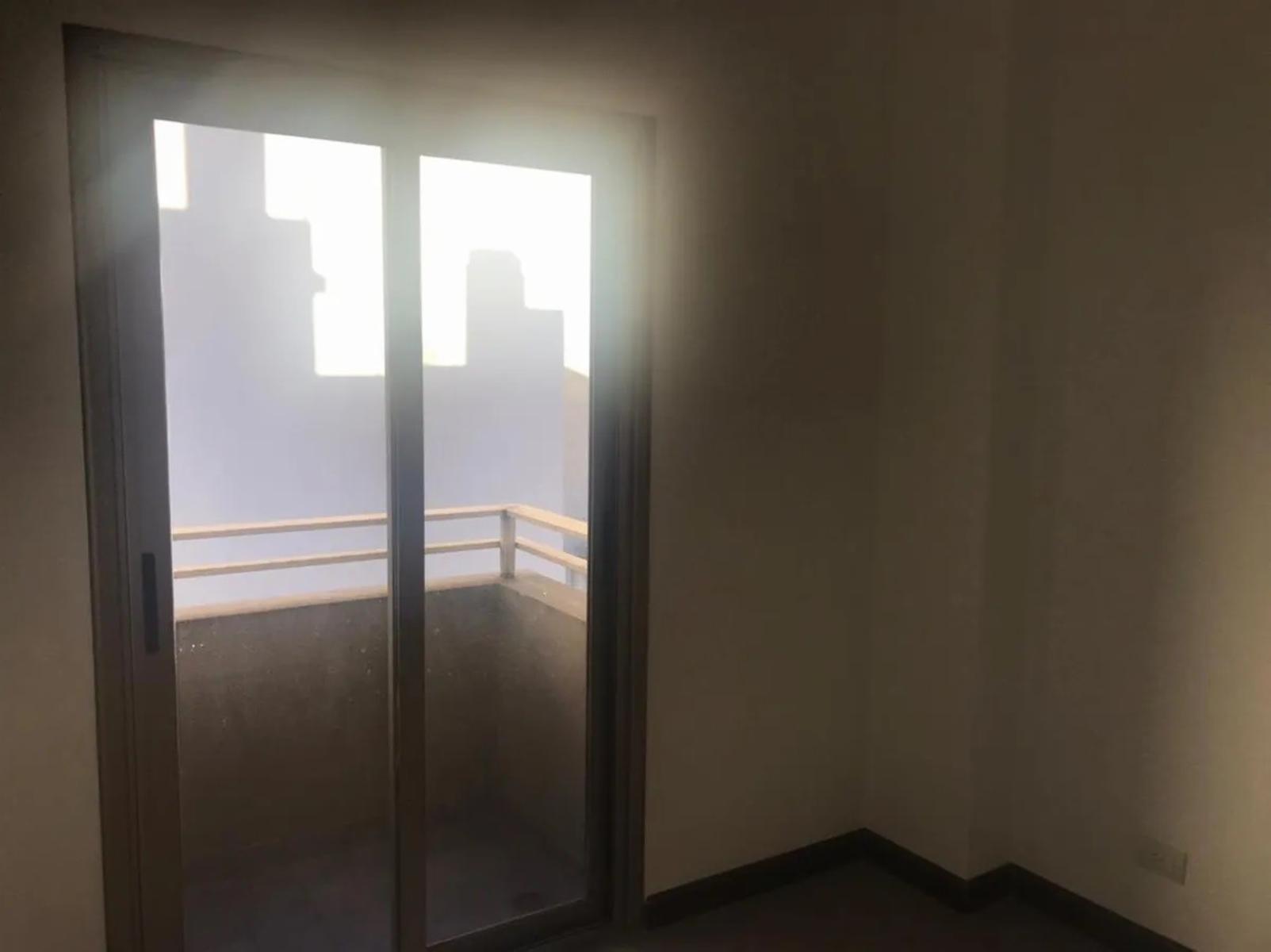 Departamento 3 ambientes con terraza - San Lorenzo 200 Ramos Mejia — foto 4