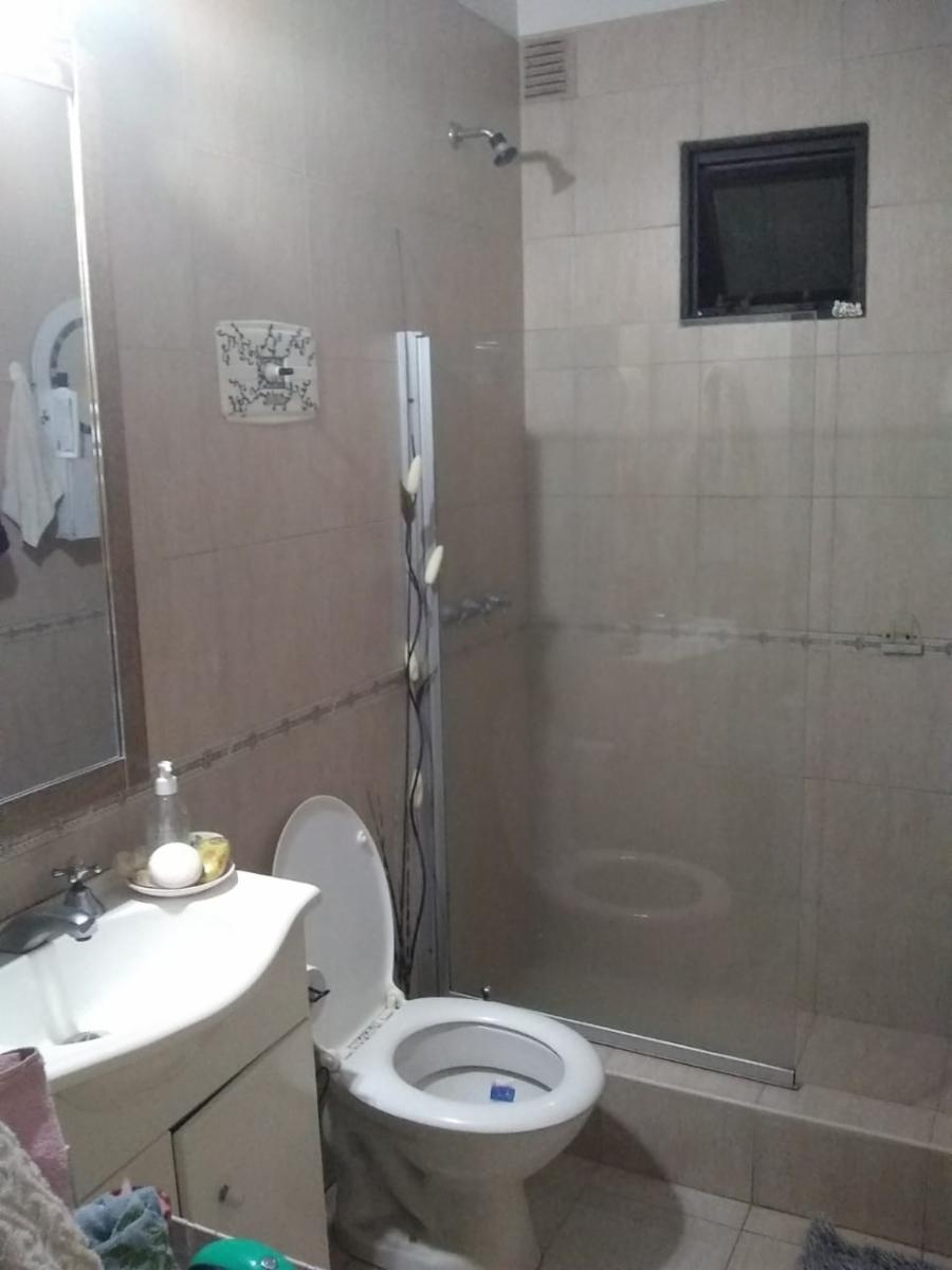 Departamento ambiente y medio con patio - Ardoino 100 Ramos Mejia — foto 2