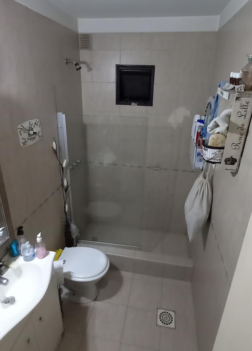 Departamento ambiente y medio con patio - Ardoino 100 Ramos Mejia — foto 15