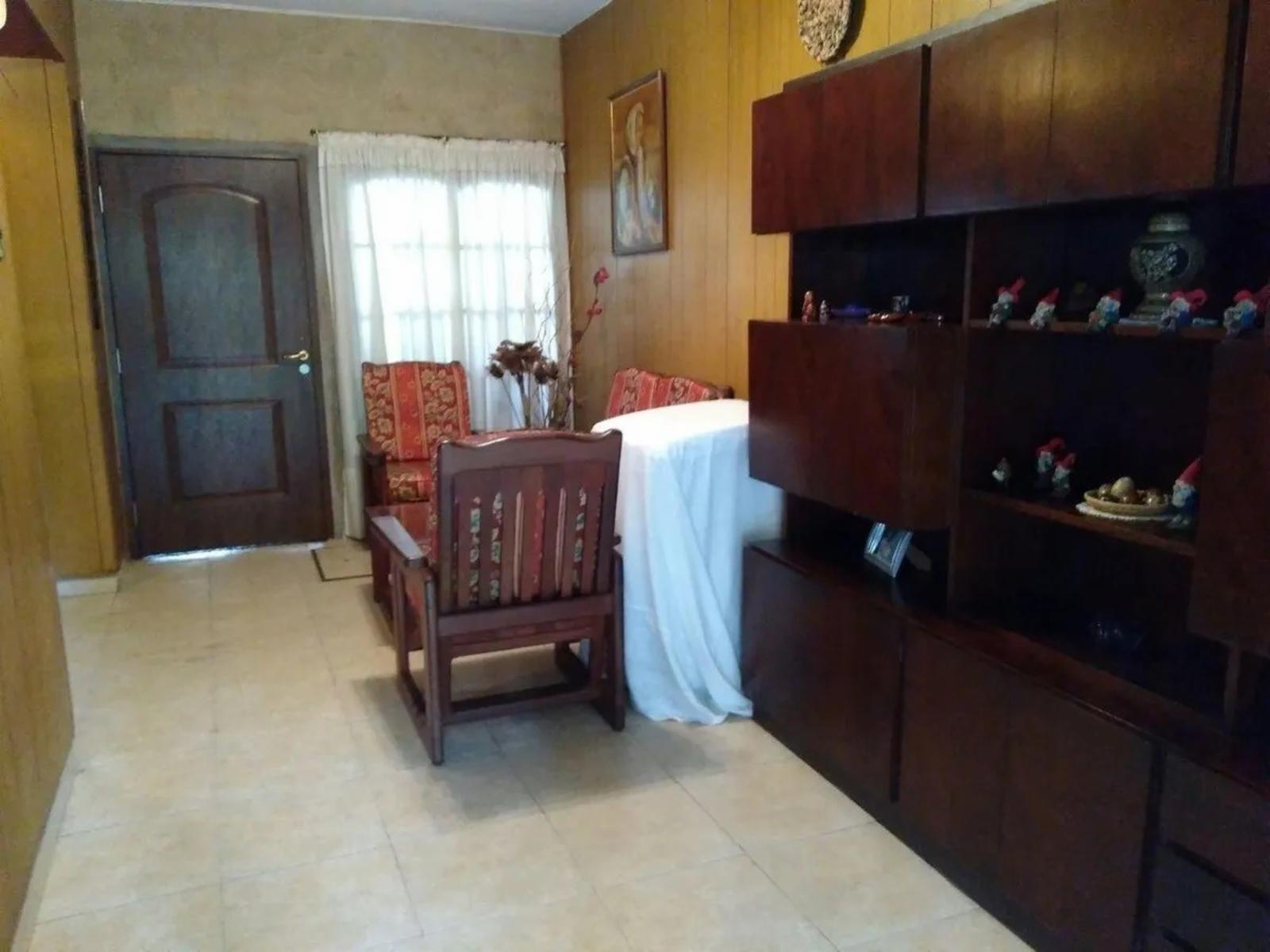 Casa chalet 4 ambientes sobre lote 10x22 - R. Indarte 800 V. Luzuriaga — foto 12