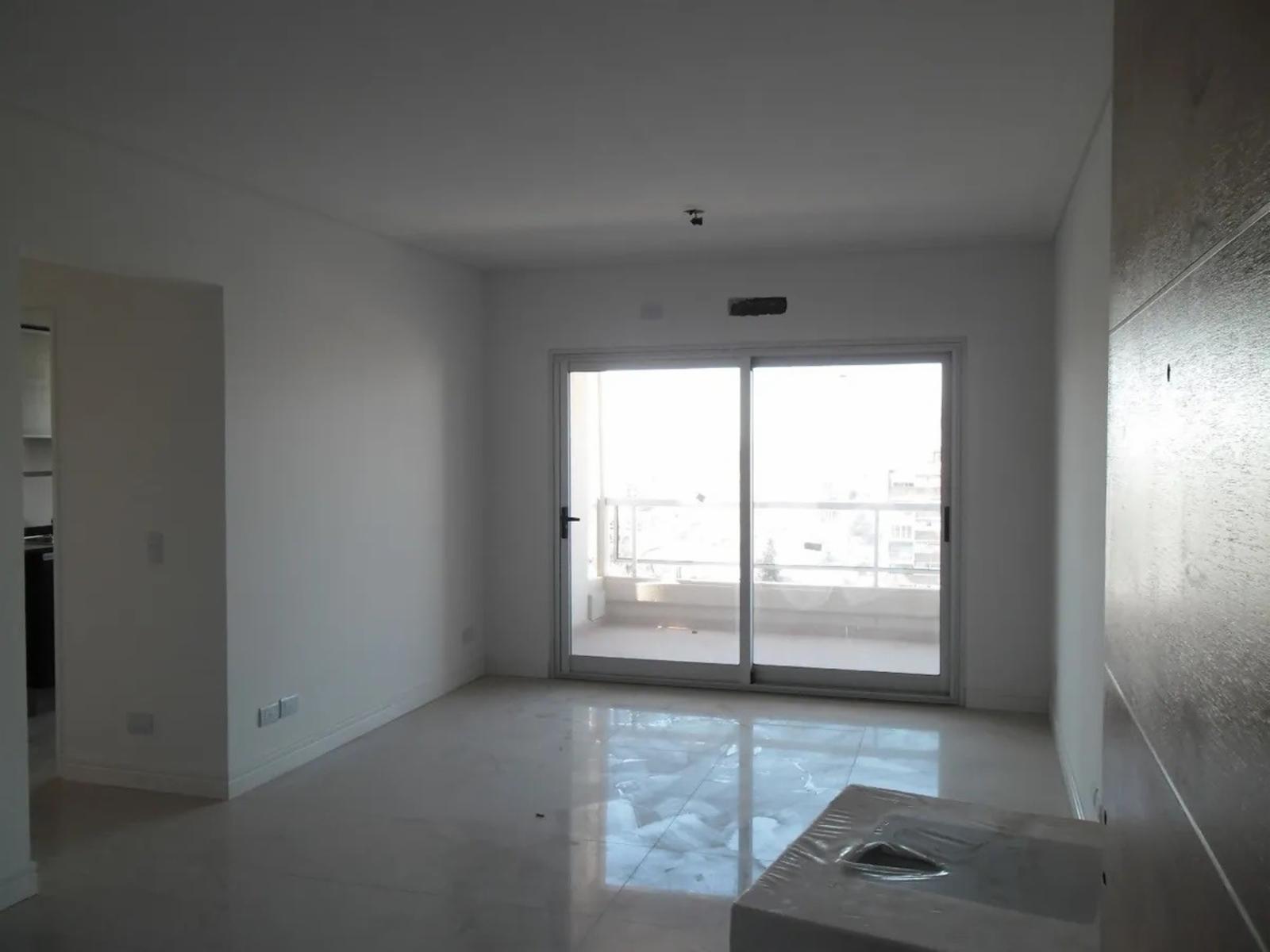 Excelente departamento de dos ambientes con cochera - Torres Florencia Ramos Mejia — foto 5