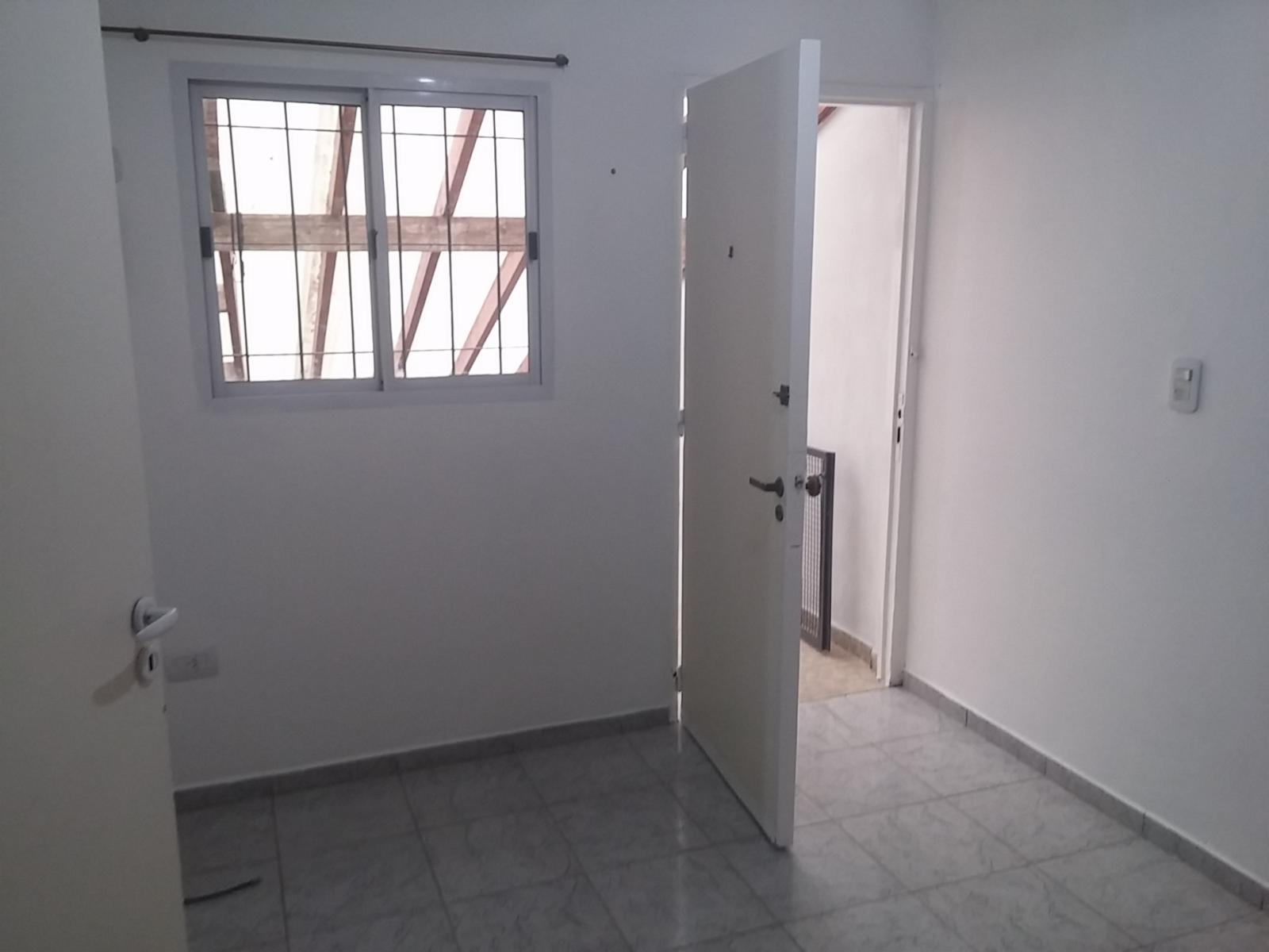 PH 3 amb Chico con patio 1° piso - 2