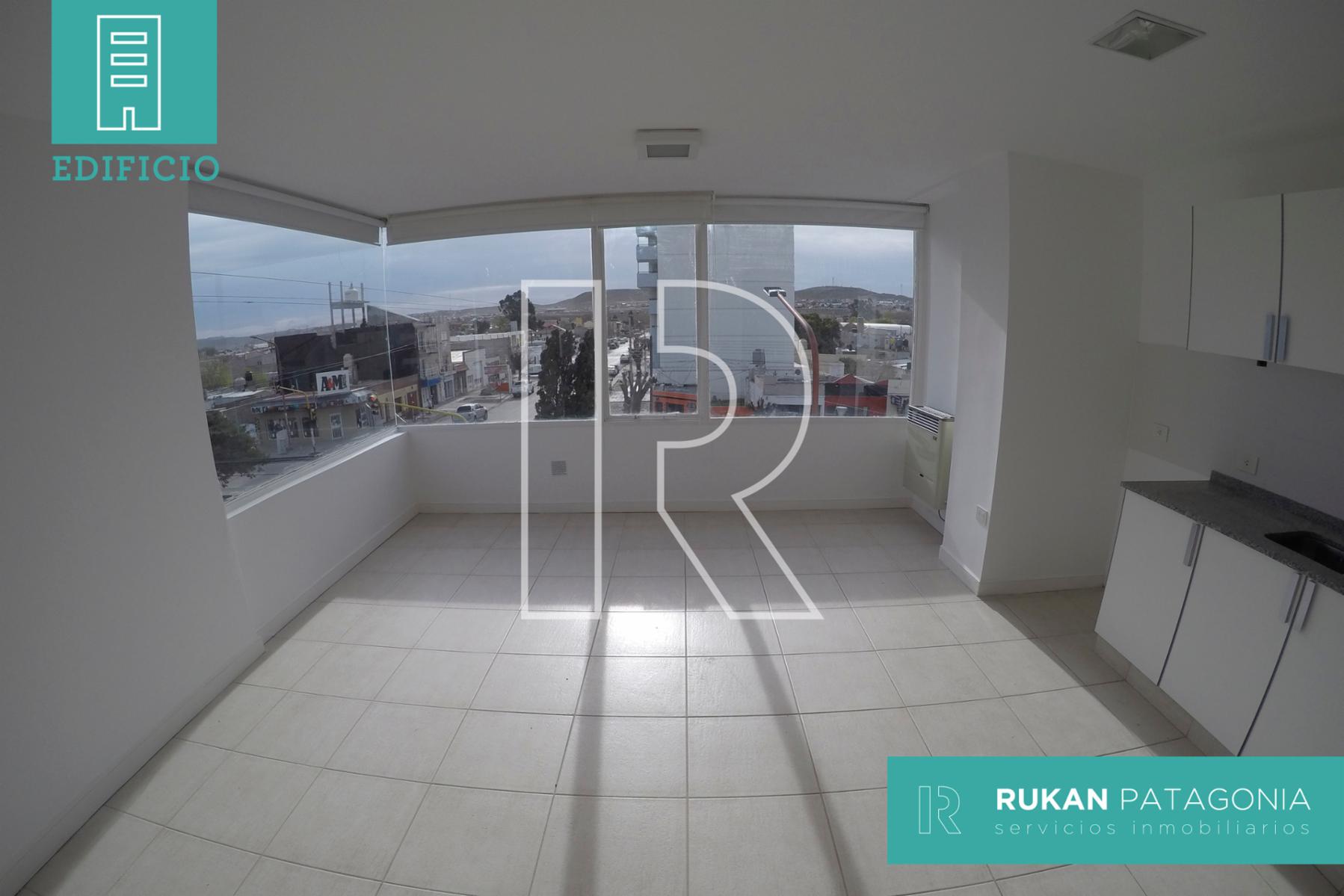 #AlquilerRUKAN || Dpto. 1 Habitación | Barrio CENTRO | Calle PROGRESO LÓPEZ E INDEPENDENCIA | Caleta Olivia. - 2