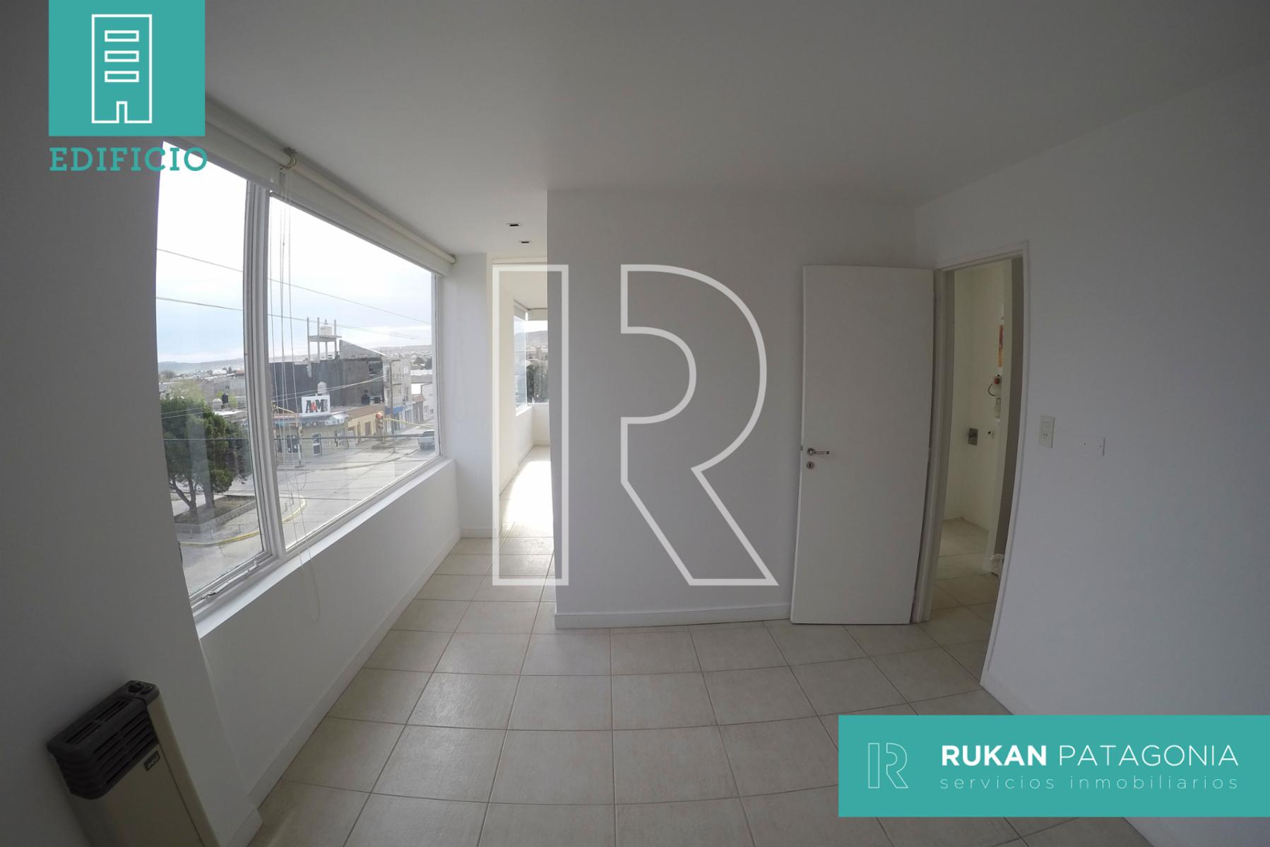 #AlquilerRUKAN || Dpto. 1 Habitación | Barrio CENTRO | Calle PROGRESO LÓPEZ E INDEPENDENCIA | Caleta Olivia. - 10