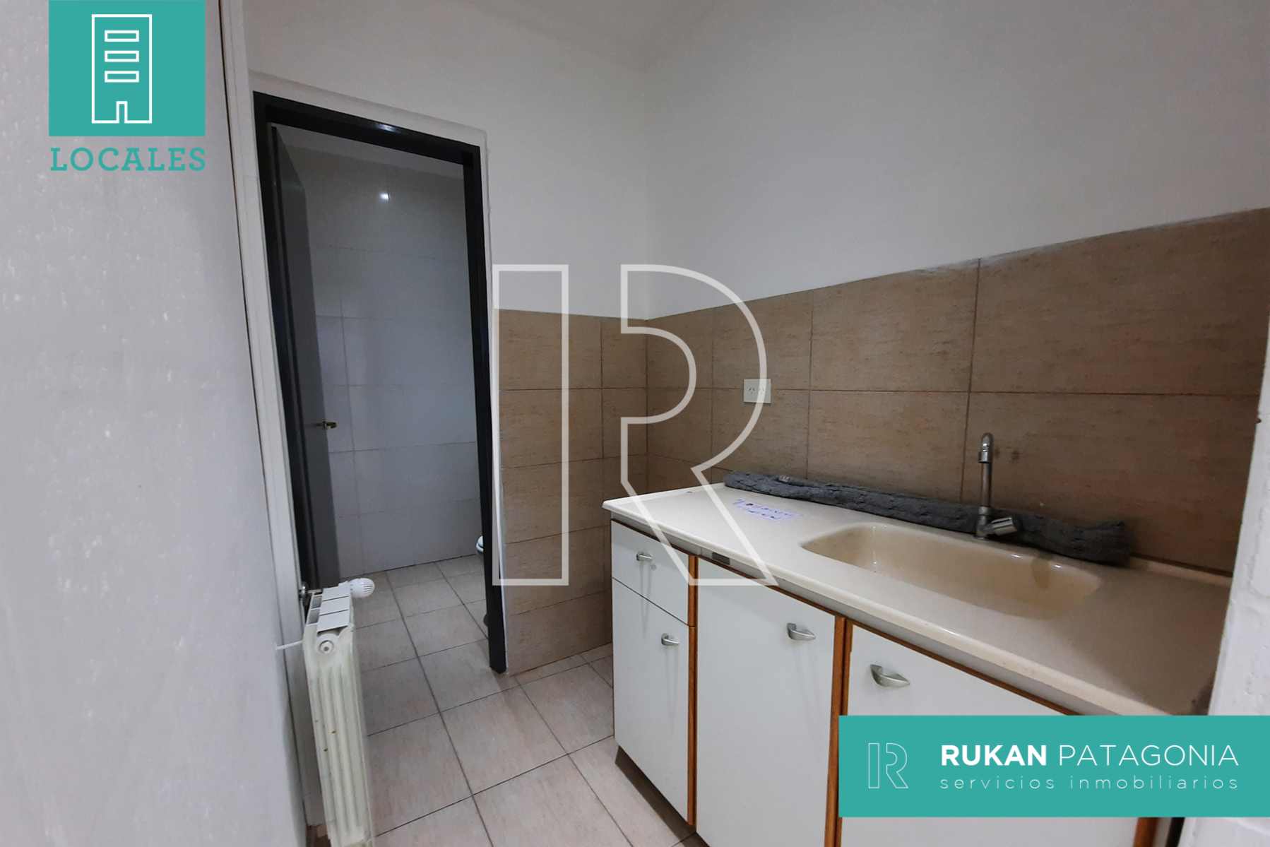 #AlquilerRUKAN | Local Comercial | Barrio MIRADOR | Calle COLOMBIA | Caleta Olivia - 8