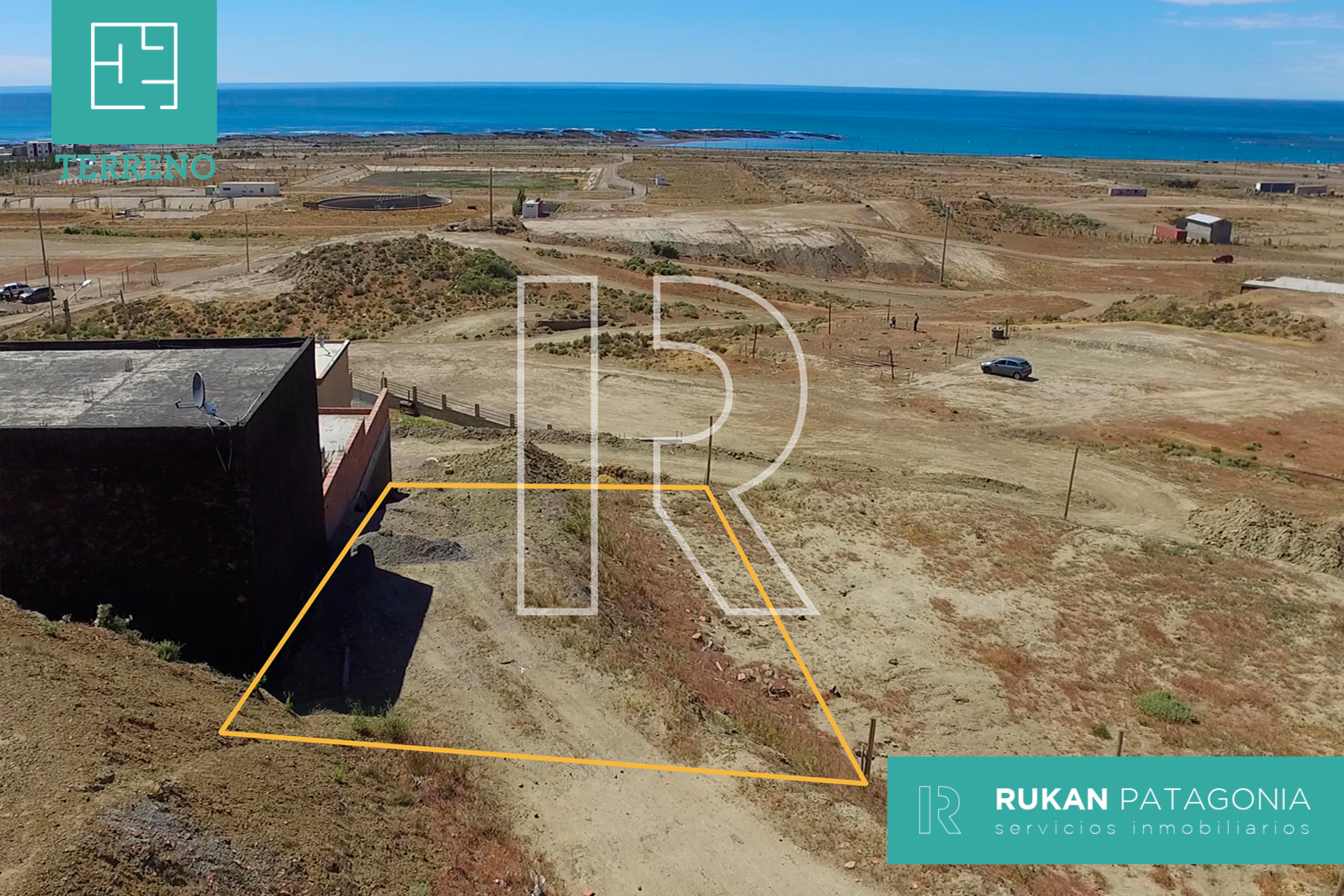 #VentaRUKAN | TERRENO EN VENTA | Barrio PATAGONIA | Caleta Olivia | Valor U$D14.500.- | con TITULO DE PROPIEDAD | Lote de 264 m2. | Servicios. - 2