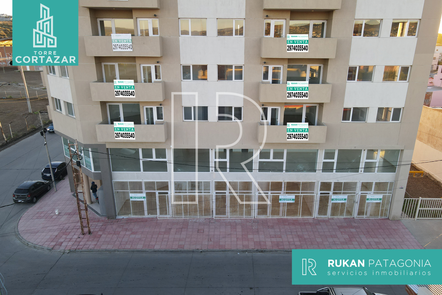 #Alquiler_Venta Local Comercial | TORRE CORTAZAR | Desde 36 a 54 m2 | Calle J. M. ESTRADA | Caleta Olivia. - 1