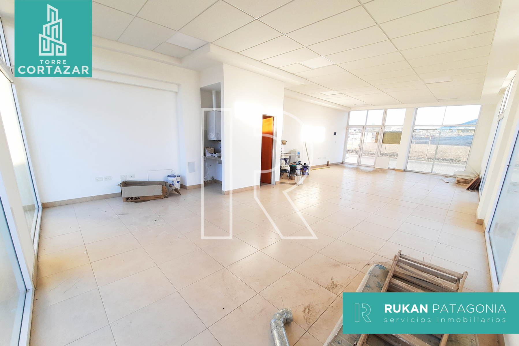 #Alquiler_Venta Local Comercial | TORRE CORTAZAR | 80 m2 | Calle HUMBERTO BEGHIN | Caleta Olivia. - 5