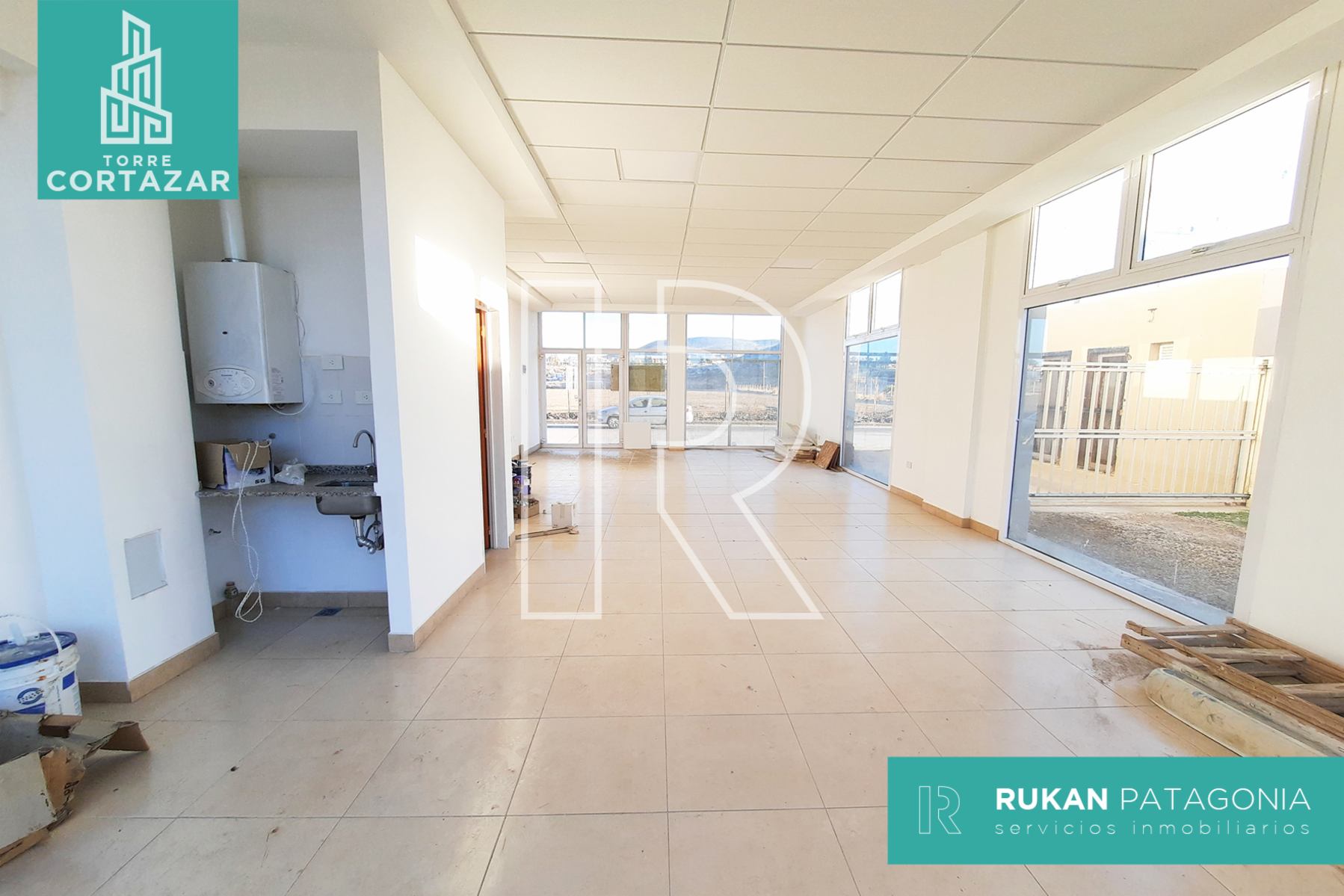 #Alquiler_Venta Local Comercial | TORRE CORTAZAR | 80 m2 | Calle HUMBERTO BEGHIN | Caleta Olivia. - 6