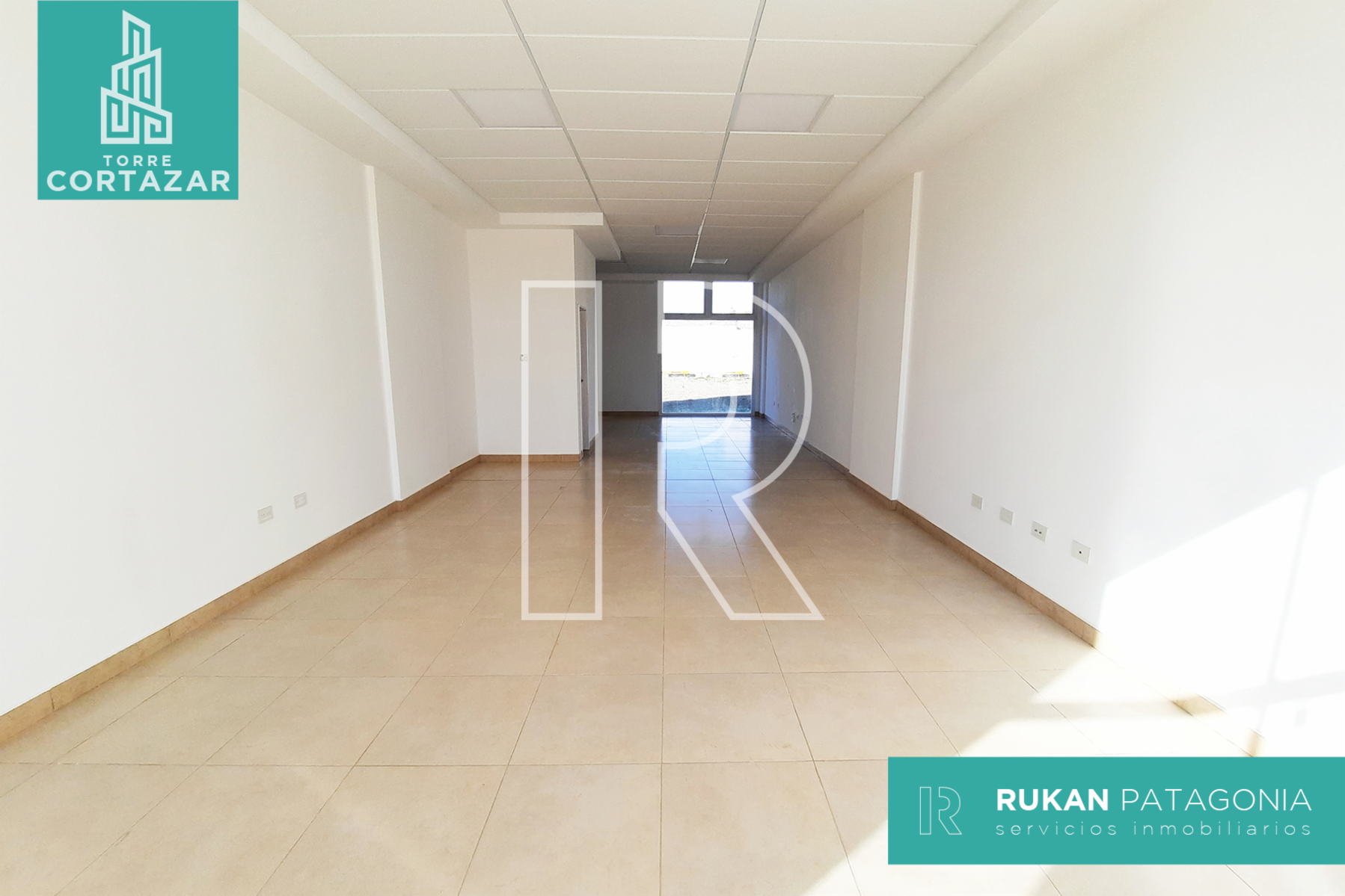 #Alquiler_RUKAN Local Comercial | TORRE CORTAZAR | Local 2 | 62 m2 | Calle HUMBERTO BEGHIN | Caleta Olivia - 2