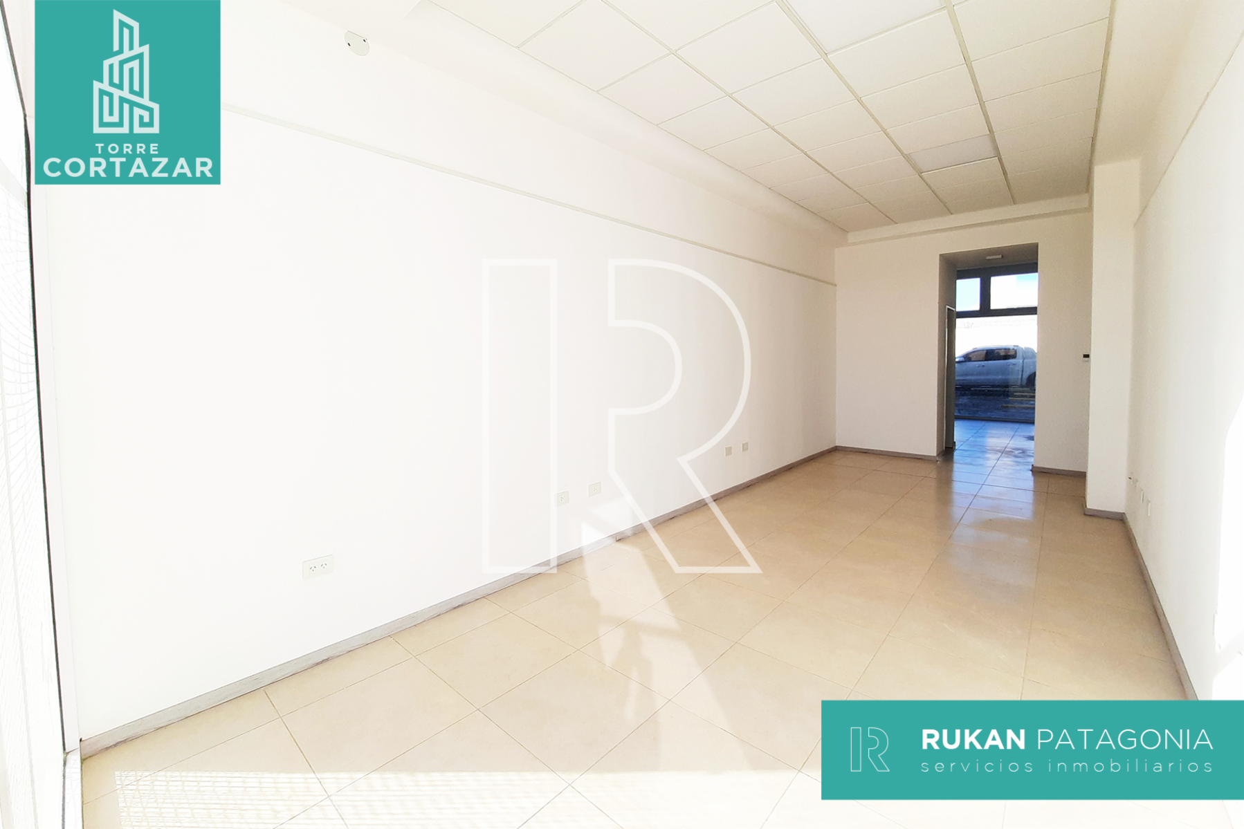 #Alquiler_RUKAN Local Comercial | TORRE CORTAZAR | Local 5 | 48 m2 |Calle HUMBERTO BEGHIN | Caleta Olivia - 1