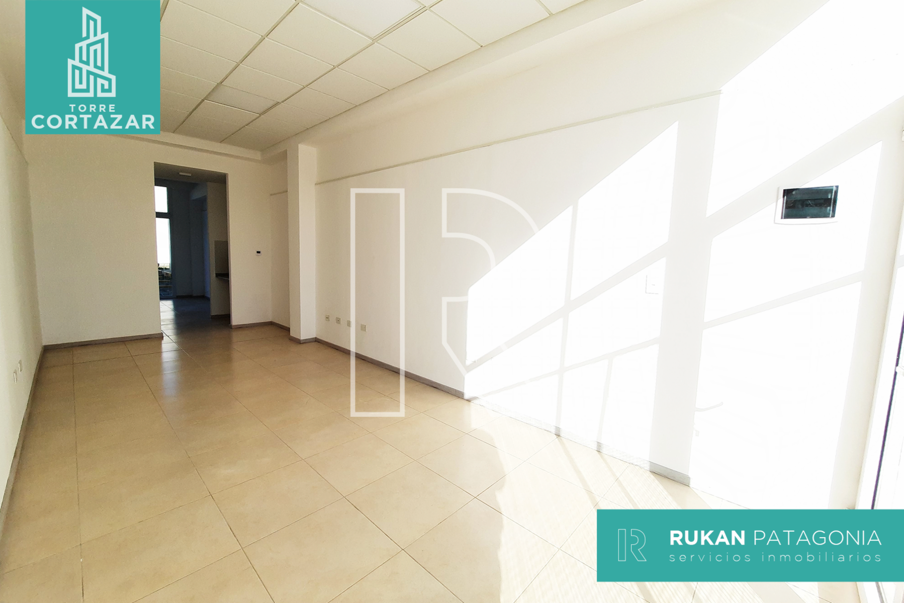 #Alquiler_RUKAN Local Comercial | TORRE CORTAZAR | Local 5 | 48 m2 |Calle HUMBERTO BEGHIN | Caleta Olivia - 2