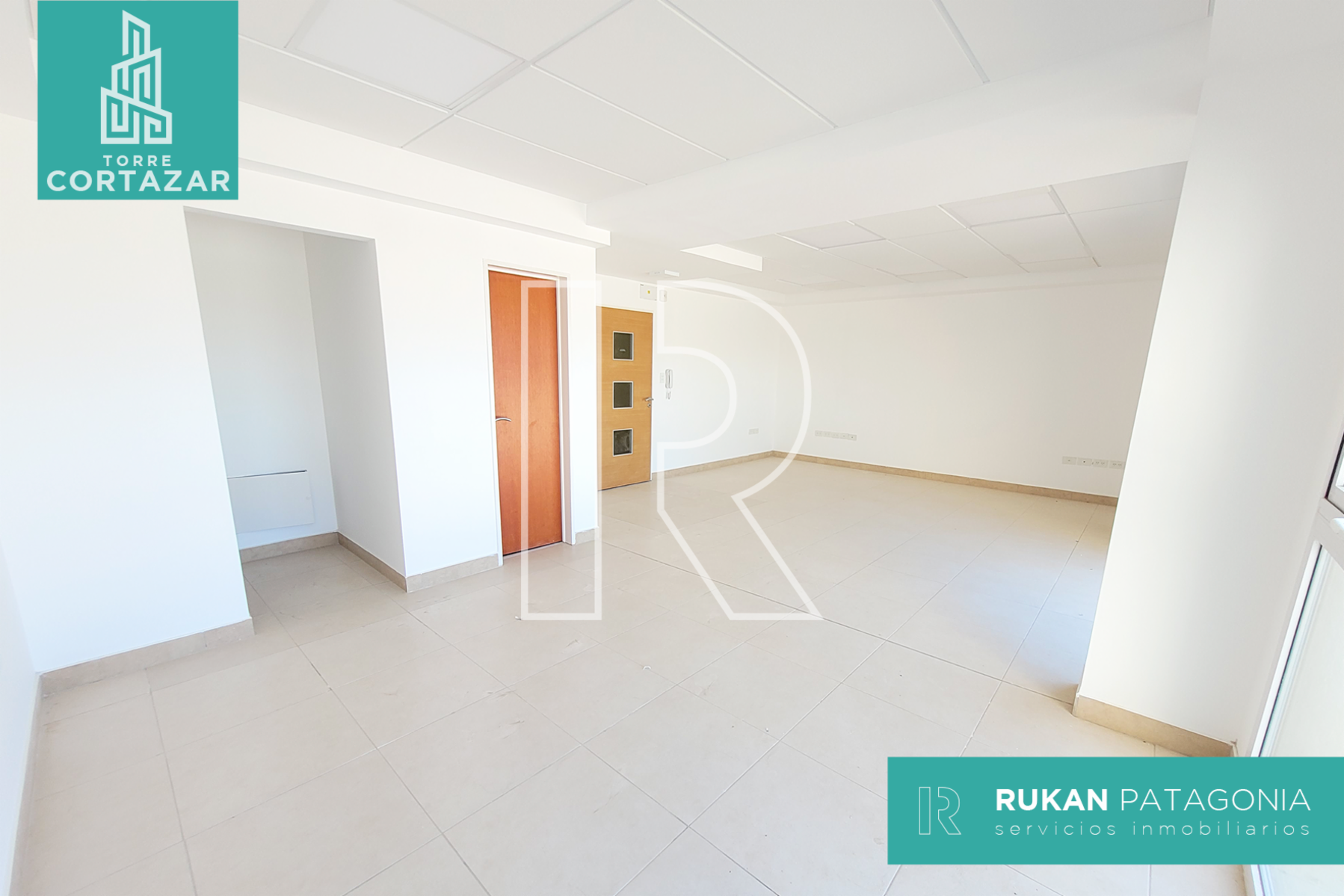 #Alquiler_RUKAN Oficina | TORRE CORTAZAR | Oficina 3 | 44m2|CalleHUMBERTO BEGHIN | Caleta Olivia. - 2
