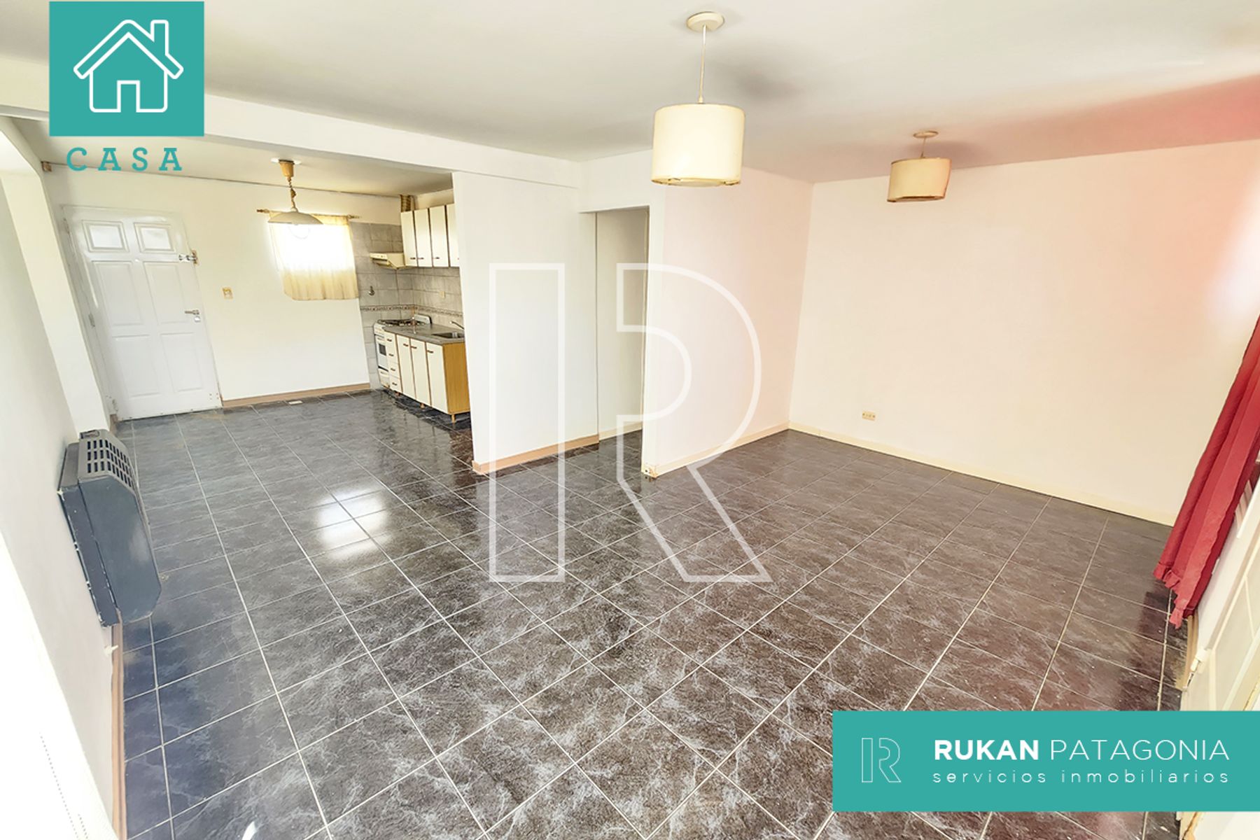 #VentaRUKAN | Casa de 3 Ambientes + 2 Departamentos | Barrio VISTA HERMOSA | Calle CABO 1º BENITEZ | Caleta Olivia. - 2
